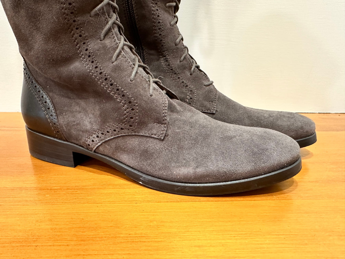 Vero Cuoio - Made in Italy - Knee High Boots - Size 39 - Brown Suede