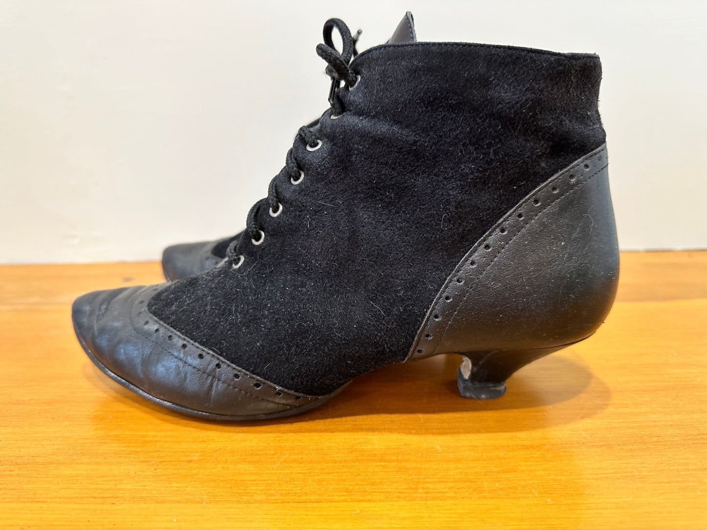 Stevie Nicks Inspired Ankle Boots - Size EU 38 - Black [Scuffs on heels / toe]