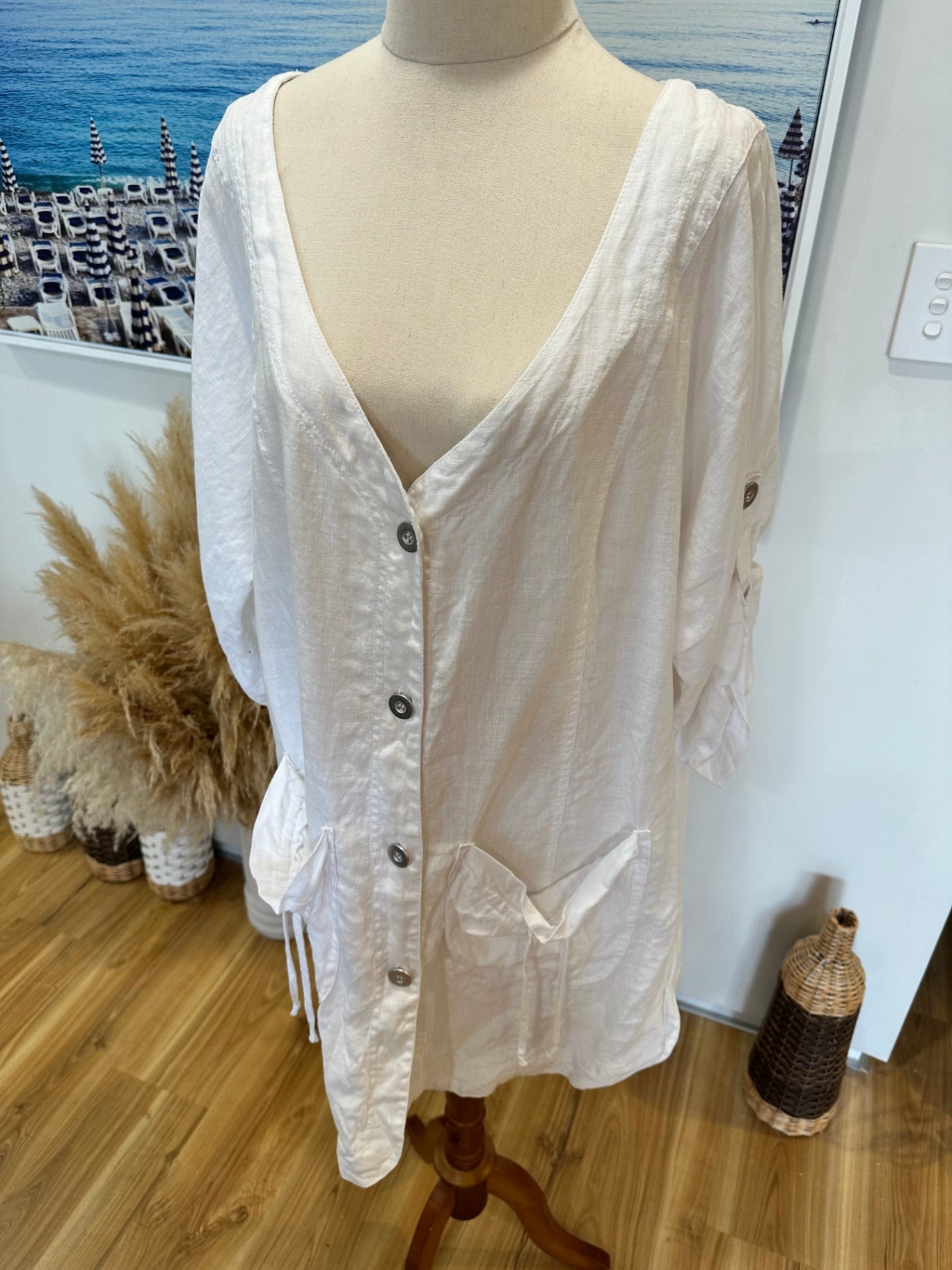 100% Linen - Oversized Shirt w Pockets - Size Small - White