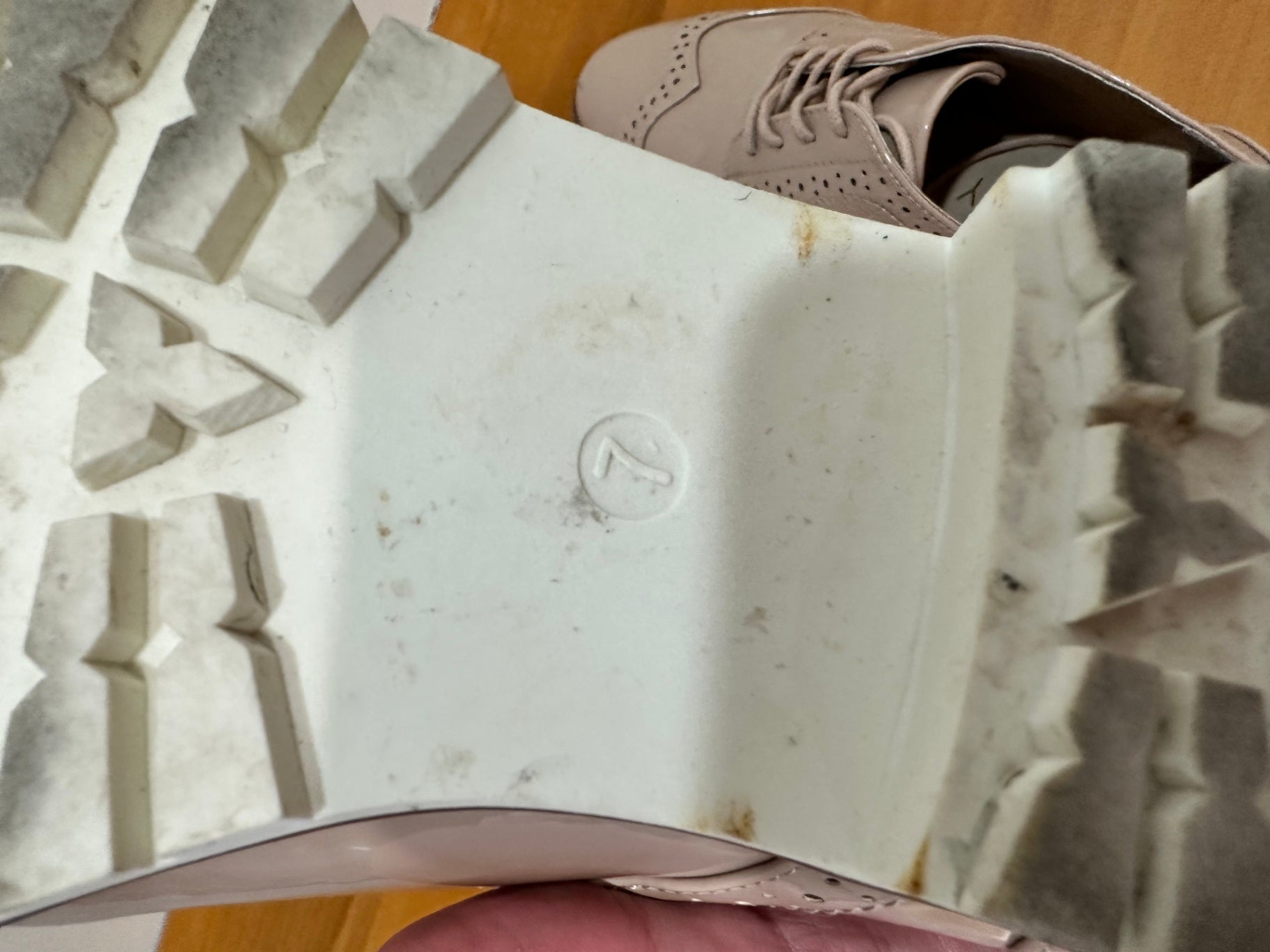 Celebrity - Patent Oxford Shoes - Size 7 - Beige