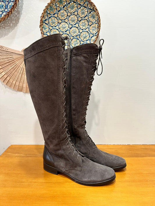 Vero Cuoio - Made in Italy - Knee High Boots - Size 39 - Brown Suede