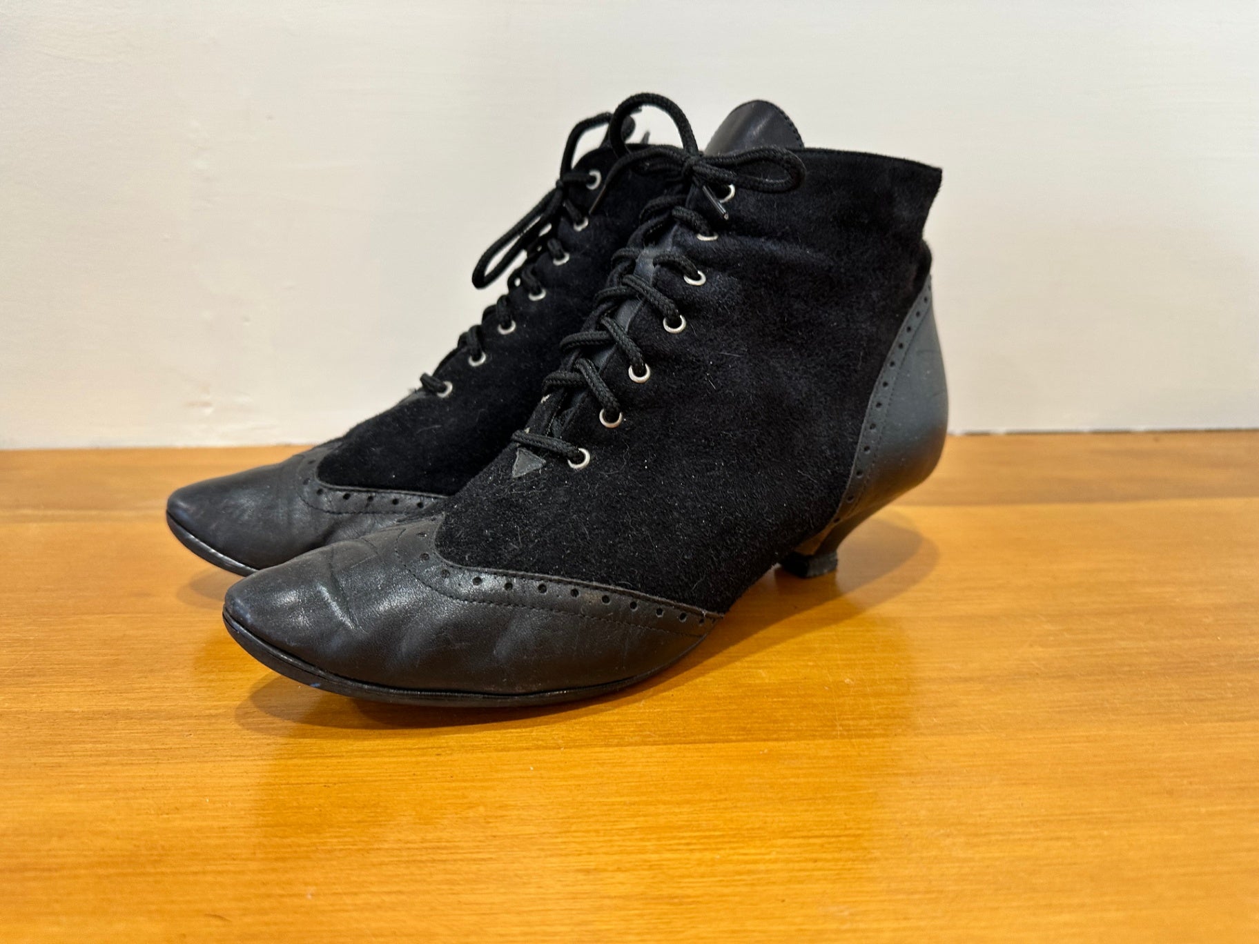 Stevie Nicks Inspired Ankle Boots - Size EU 38 - Black [Scuffs on heels / toe]