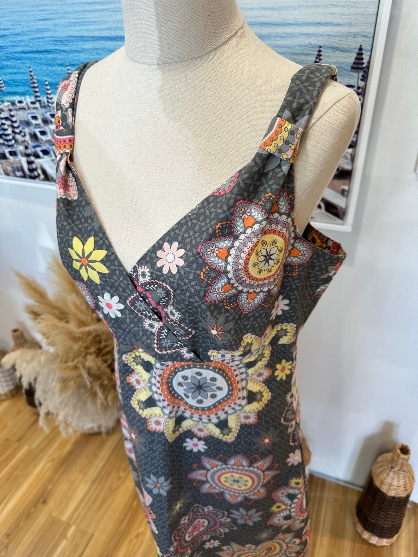 Vintage Heaven Dress - Size 12 - Grey w Lemon / Pink Print