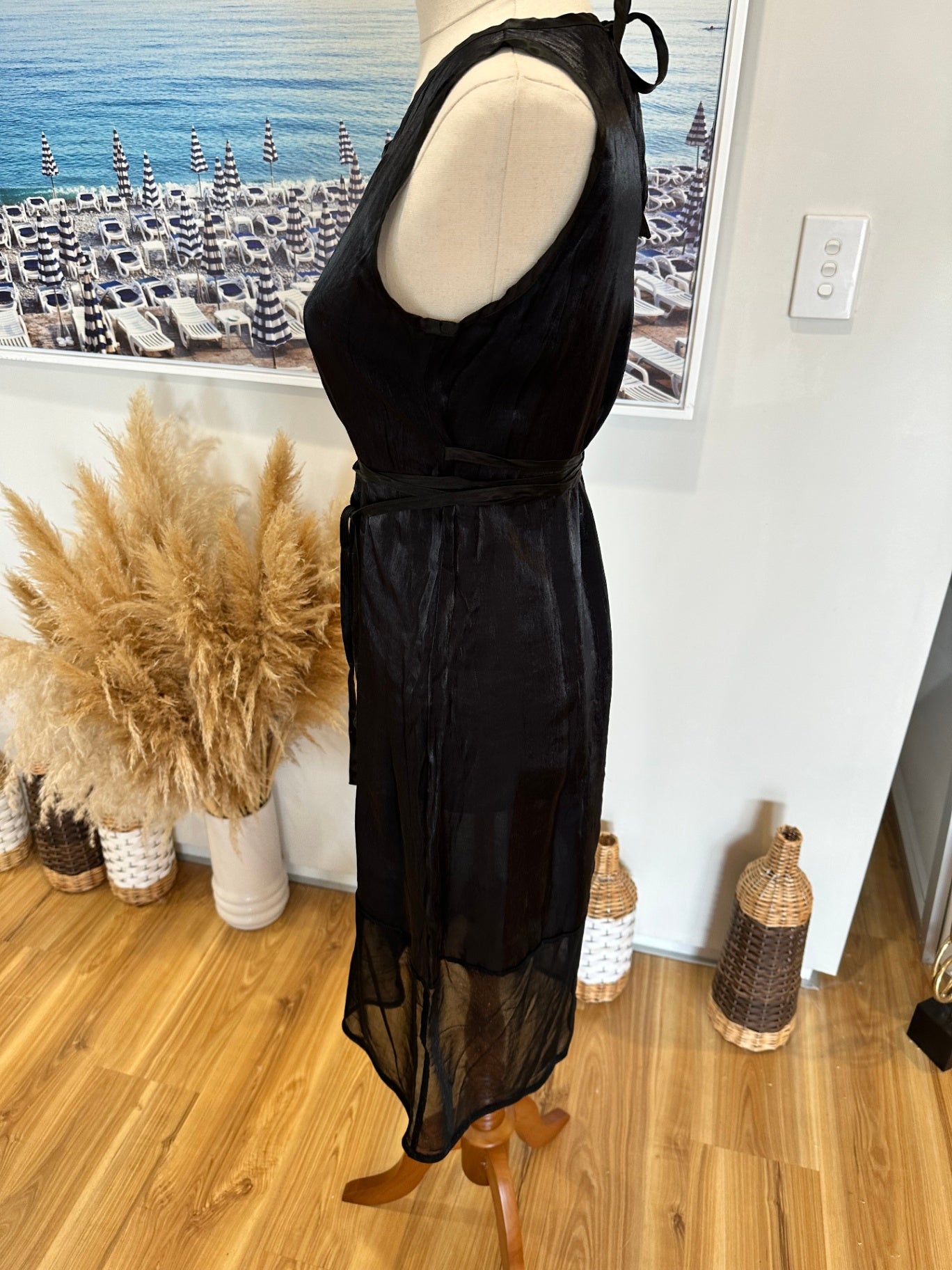 Plush - Made in New Zealand - Dress - Size 10 - Black