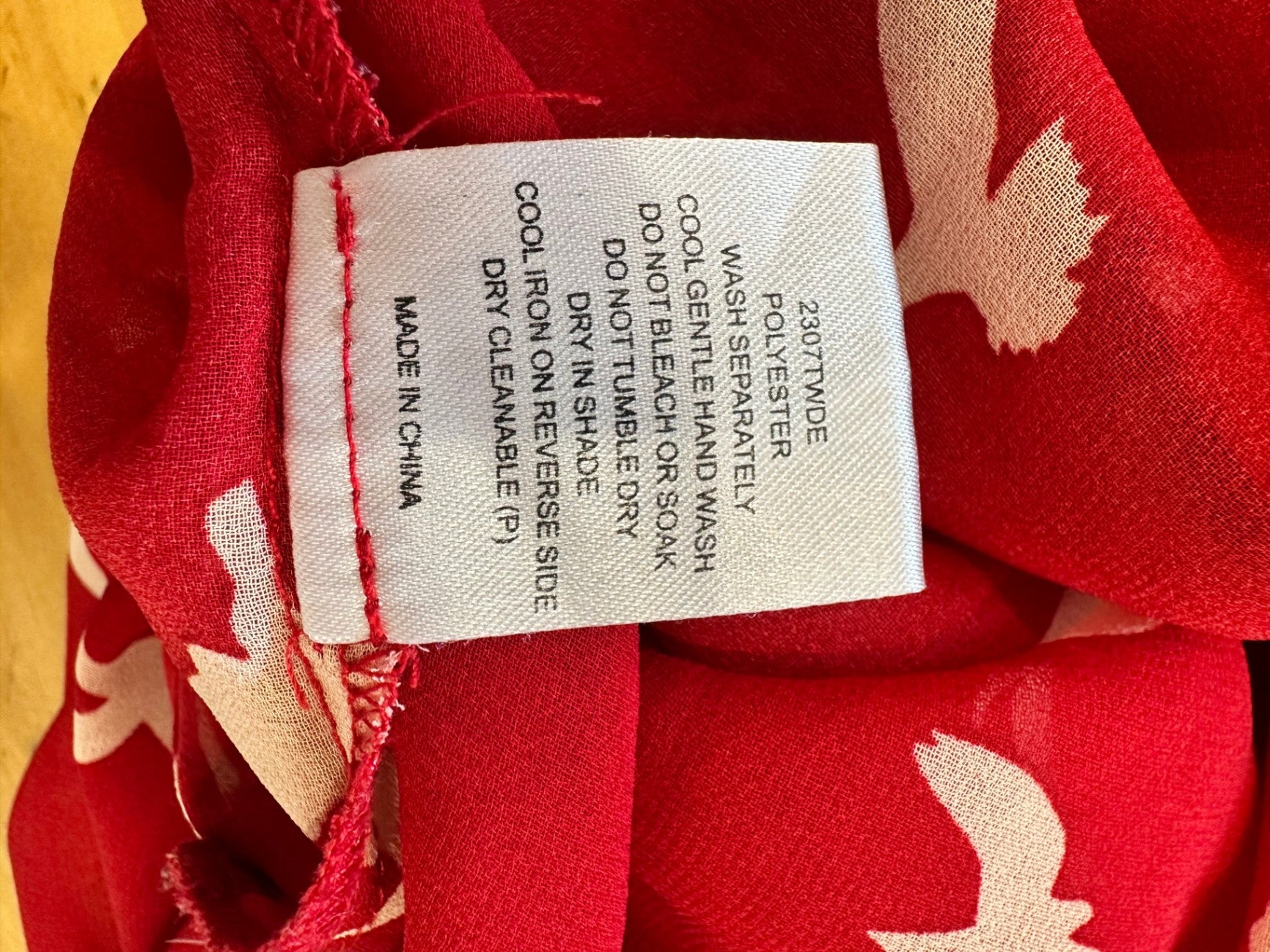 Decjuba Blouse - Size 12 - Red w Seagulls / Birds