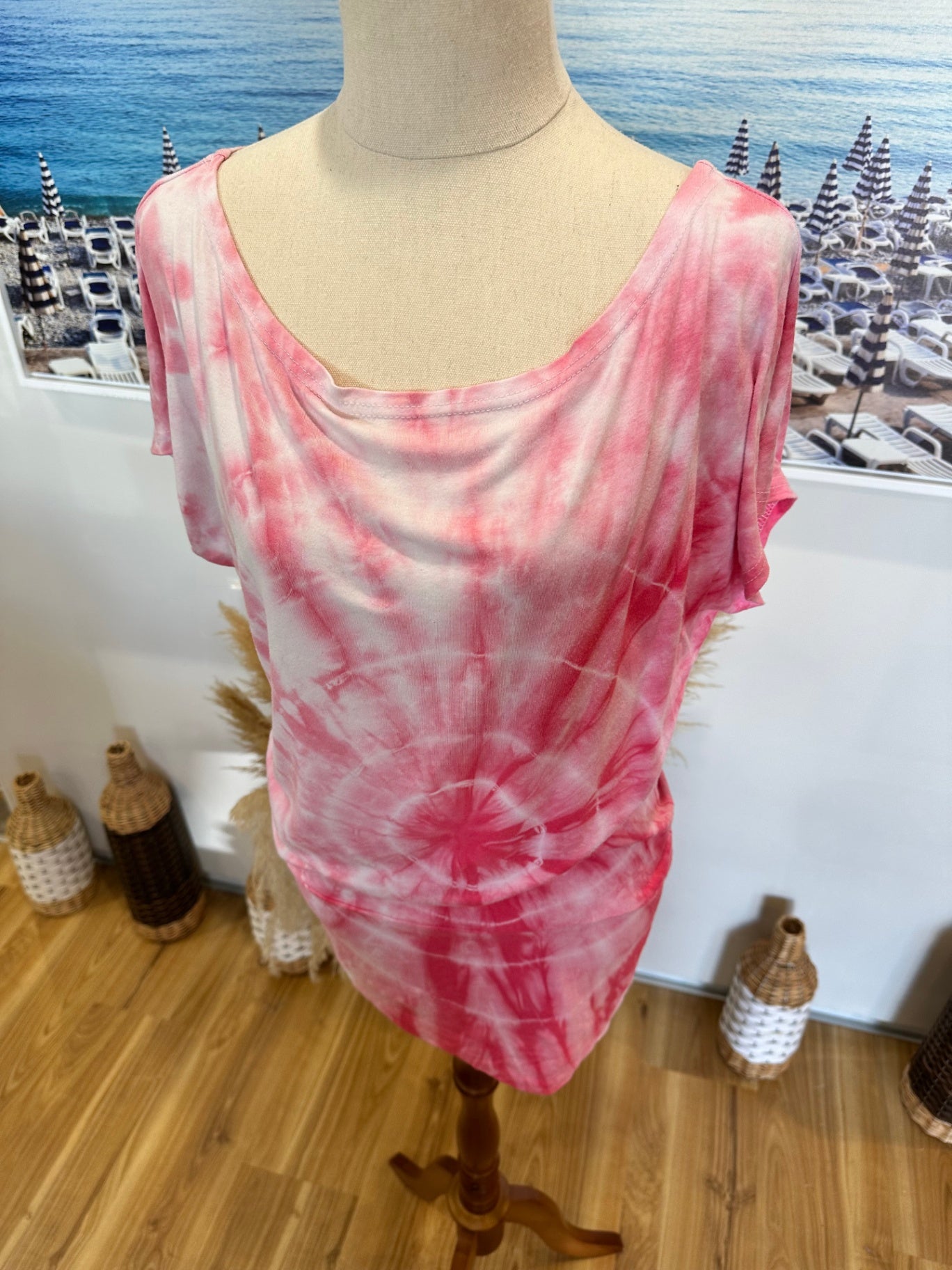 Pink and white tie-dye T-Shirt - Small 