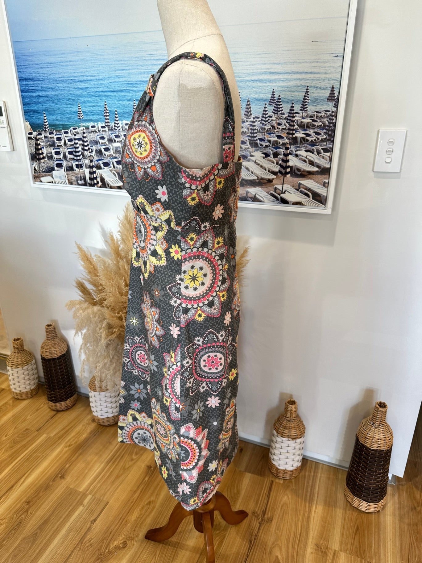 Vintage Heaven Dress - Size 12 - Grey w Lemon / Pink Print