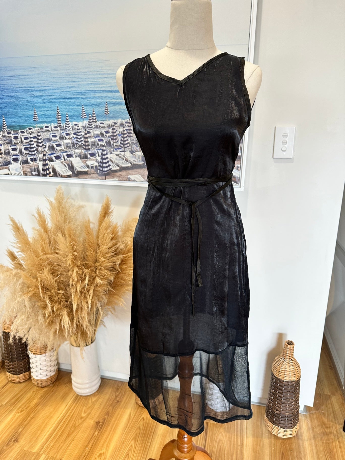 Plush - Made in New Zealand - Dress - Size 10 - Black