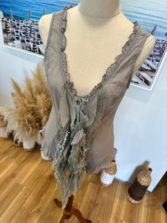 Boo Radley - Vest - Size Small - Grey / Silver