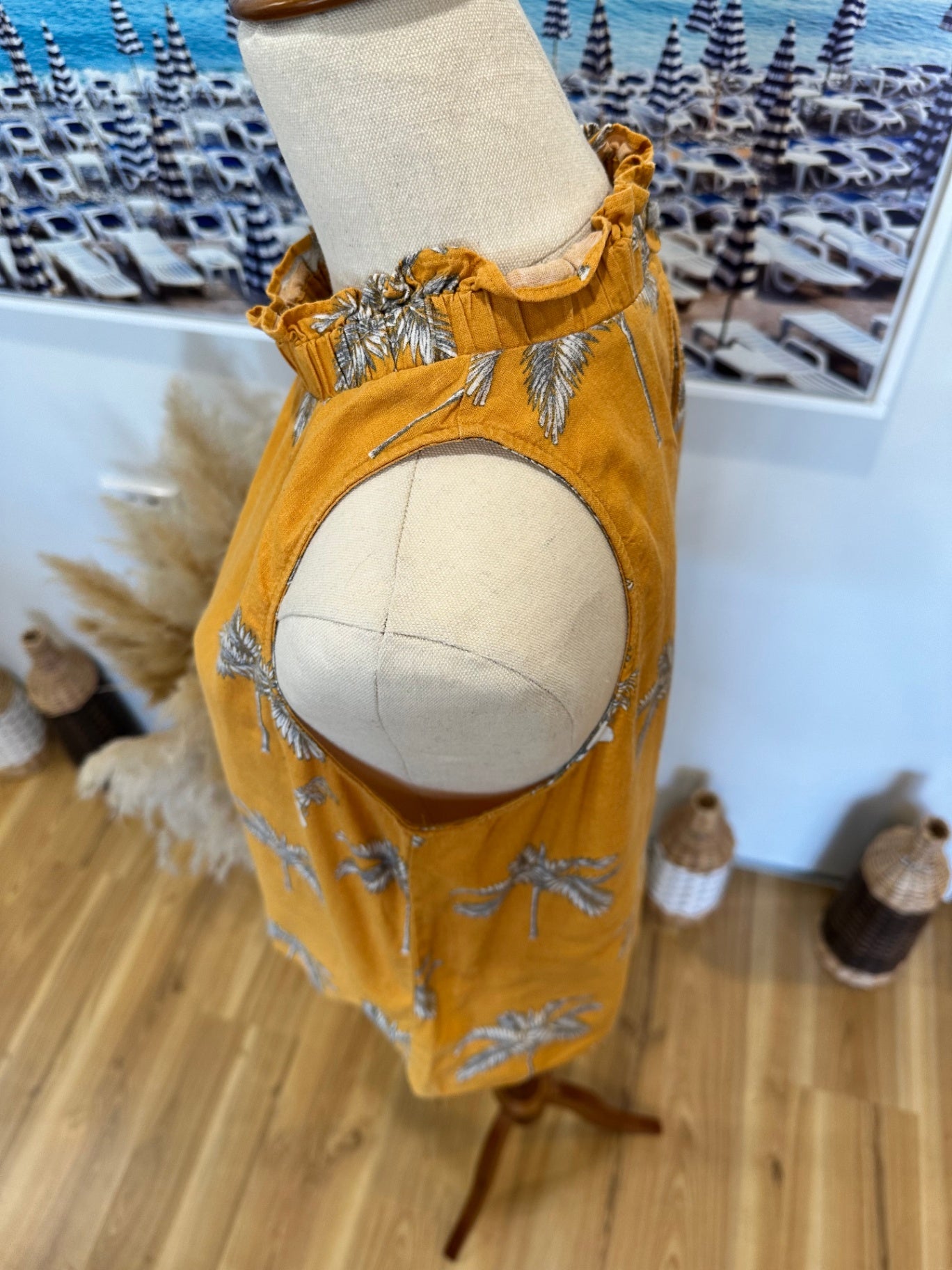 Ann Taylor - Linen Blend Top - Medium - Mustard w Palm tree patterns