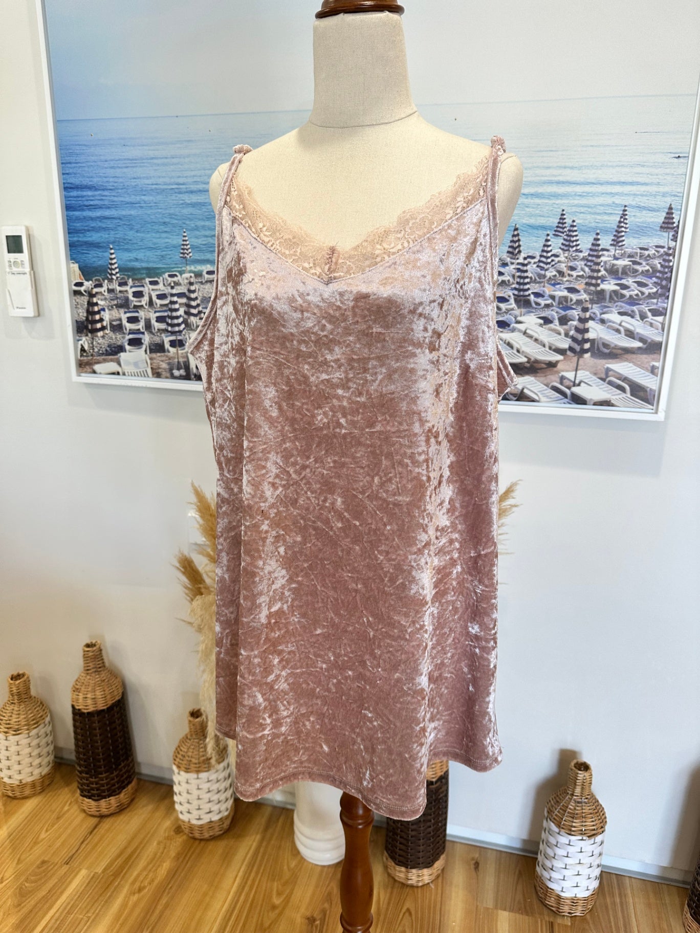 Sara - Velvet Camisole - Extra Large - Pink