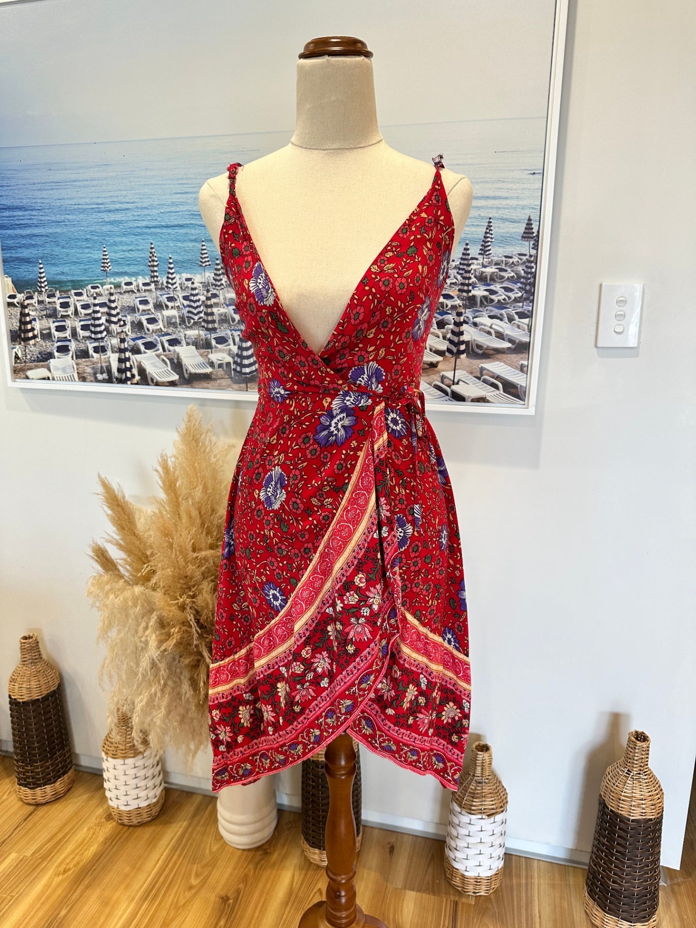 Minx & Moss - Cross Body Bohemian Dress - Size 8 - Red