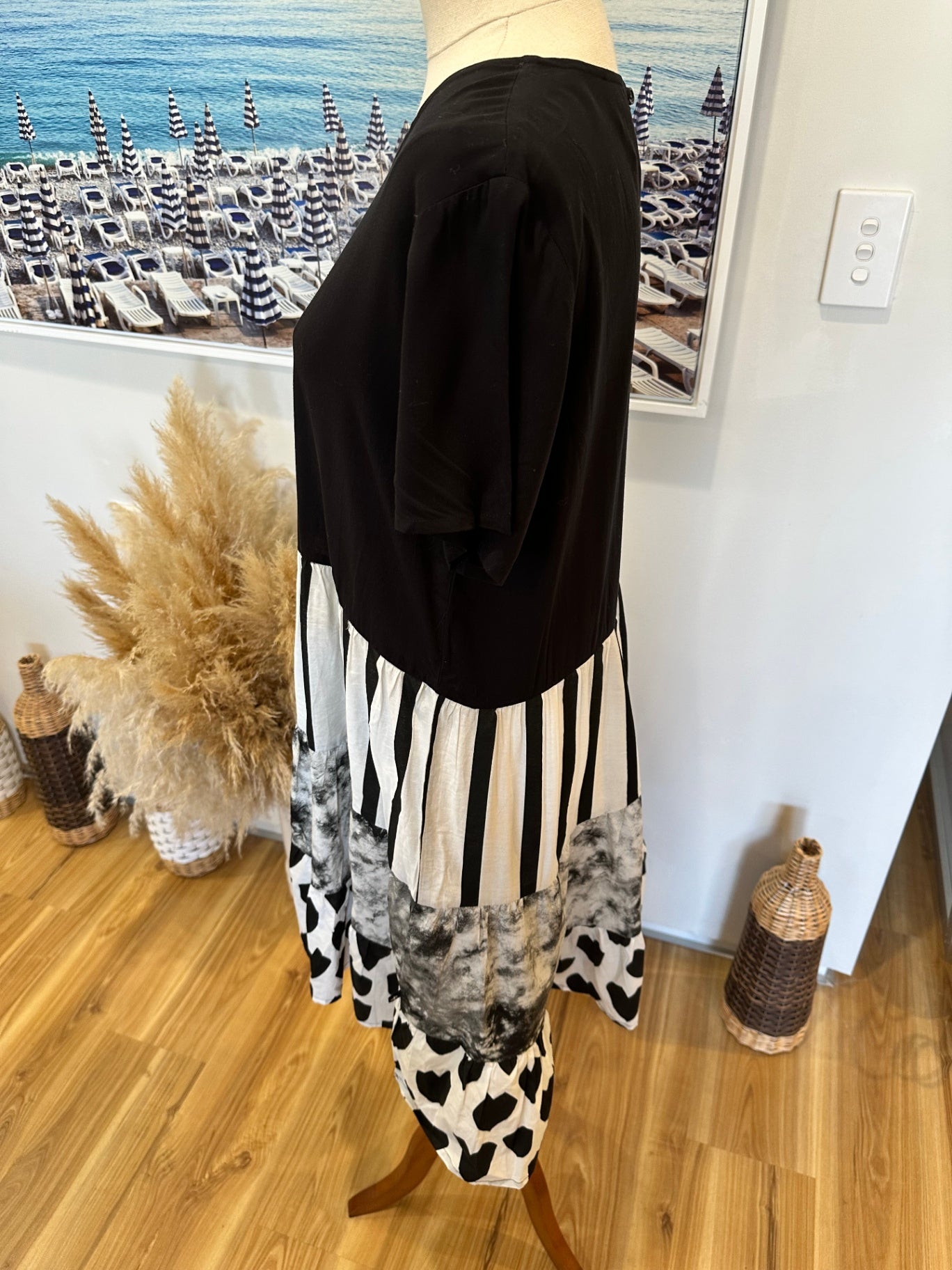 Federation Dress - Extra Small - Black and white