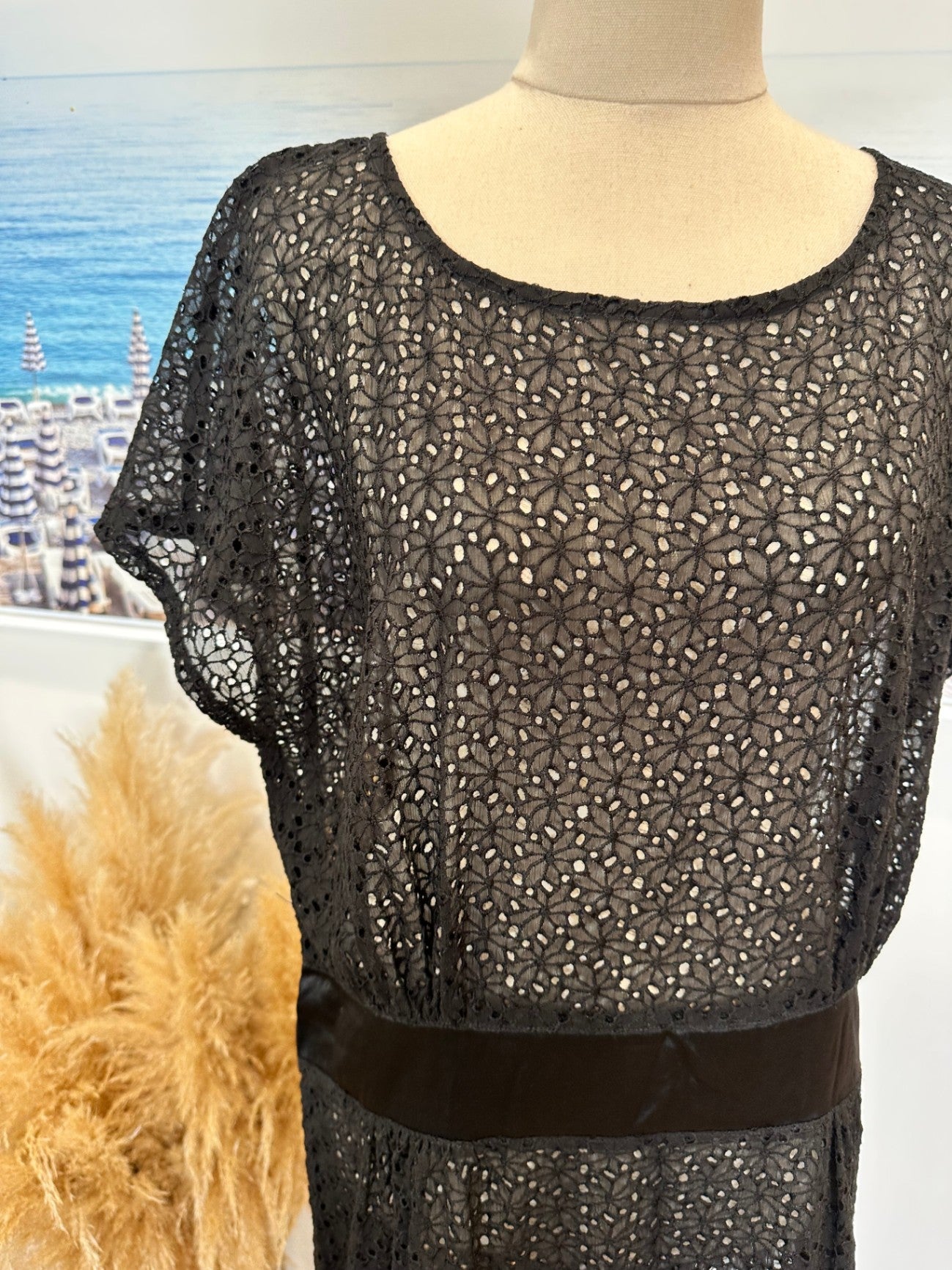 Sakaguchi - Made in New Zealand Dress - Size 12 - Black w Lace