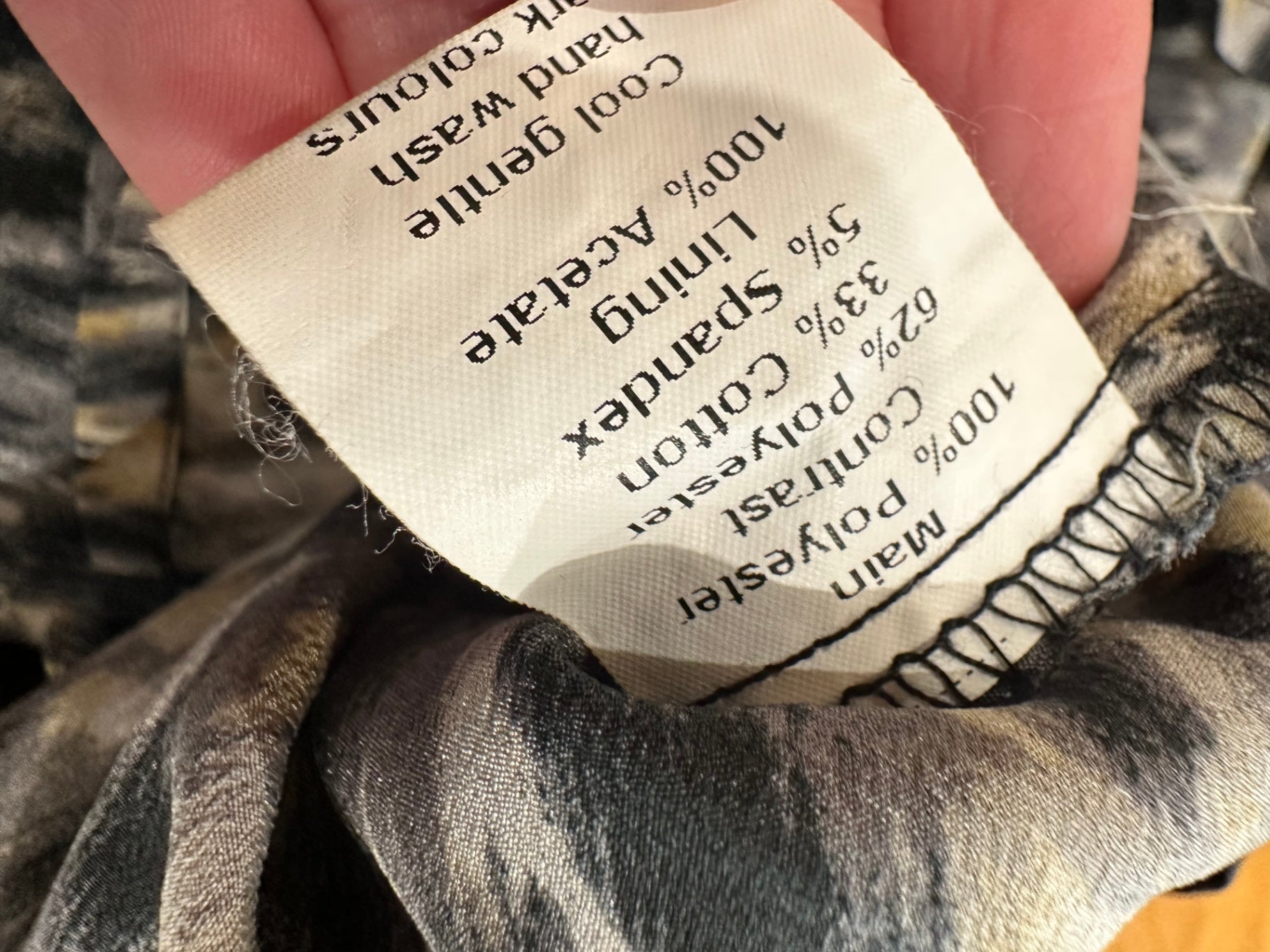 Ricochet - Made in New Zealand Top - Size 8 - Leopard print 