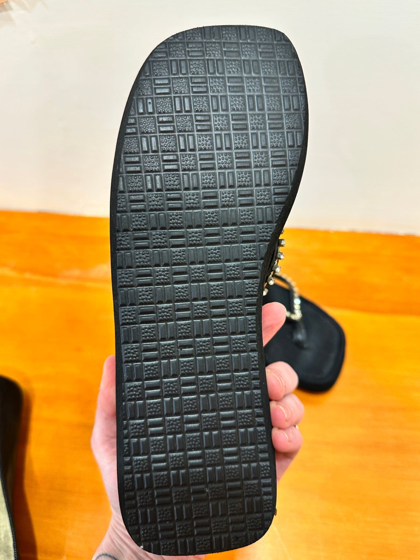 [NEW] Vintage Y2K Moontide Sandals - Size 8 - Black