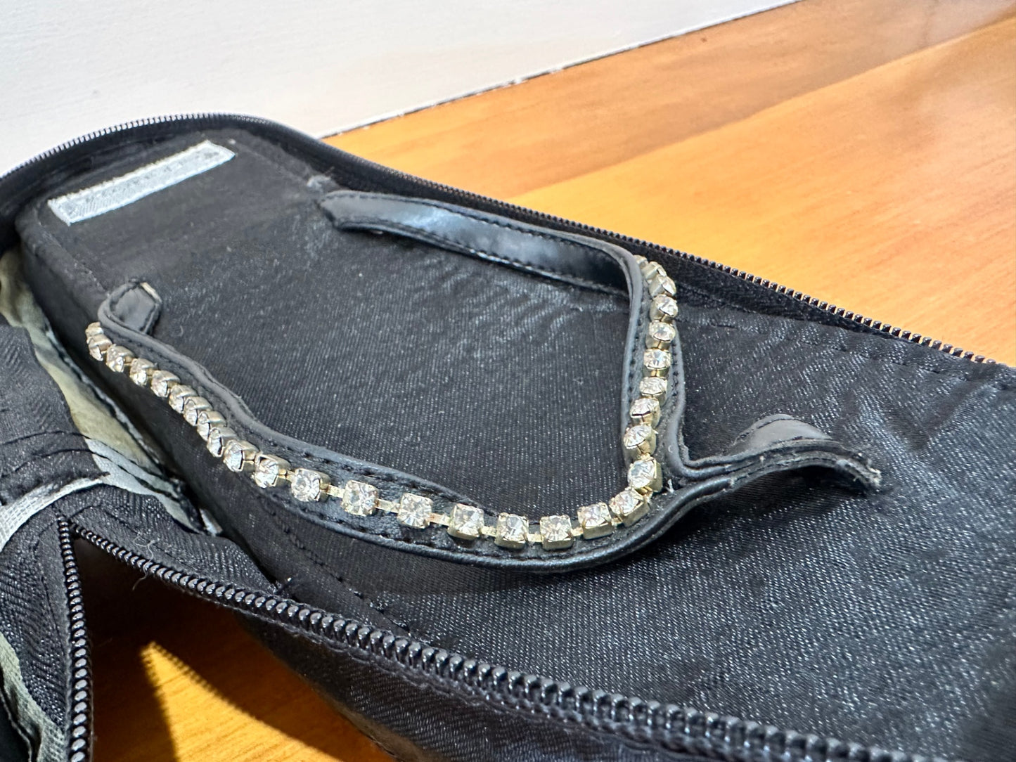 [NEW] Vintage Y2K Moontide Sandals - Size 8 - Black