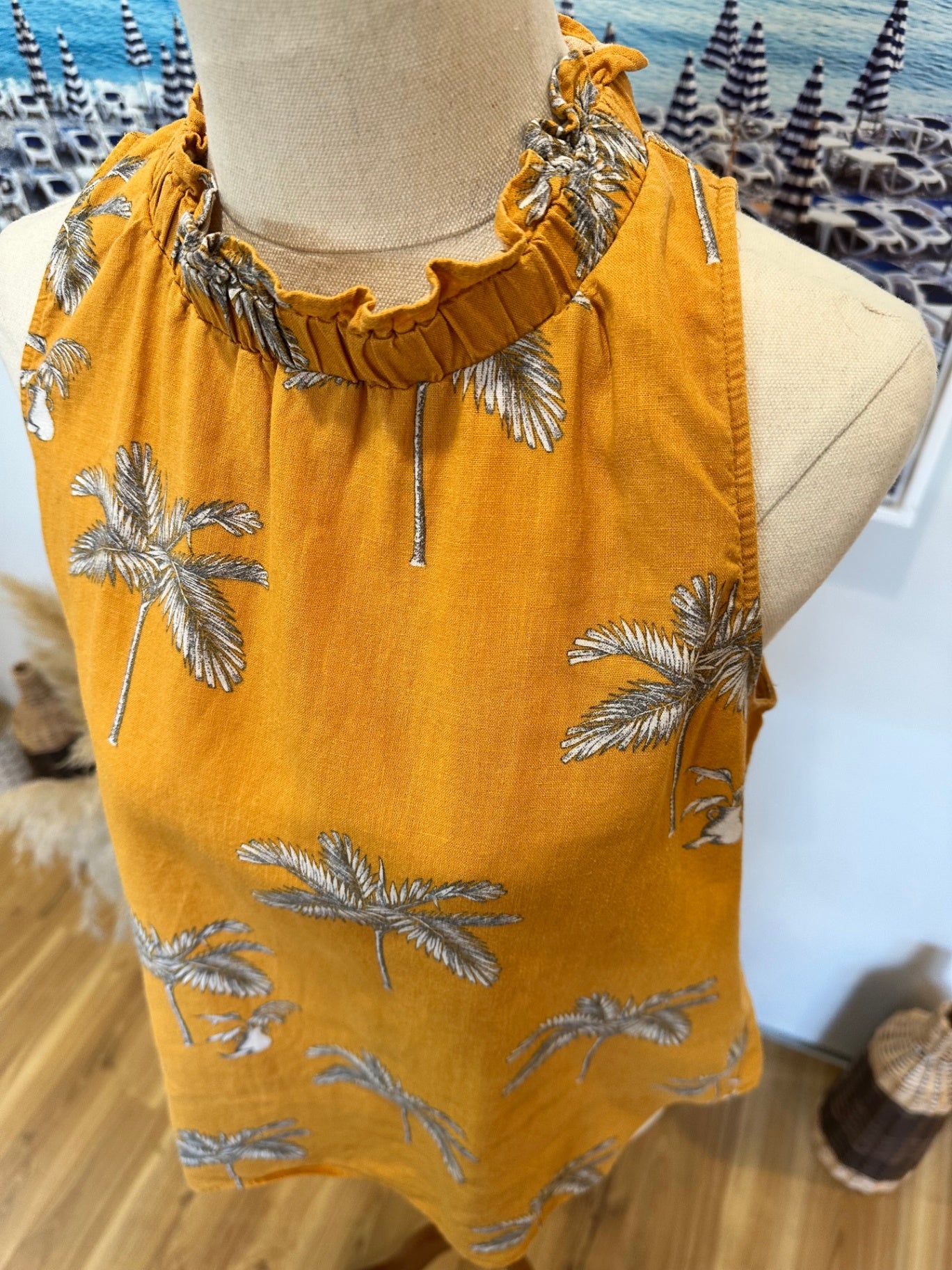 Ann Taylor - Linen Blend Top - Medium - Mustard w Palm tree patterns
