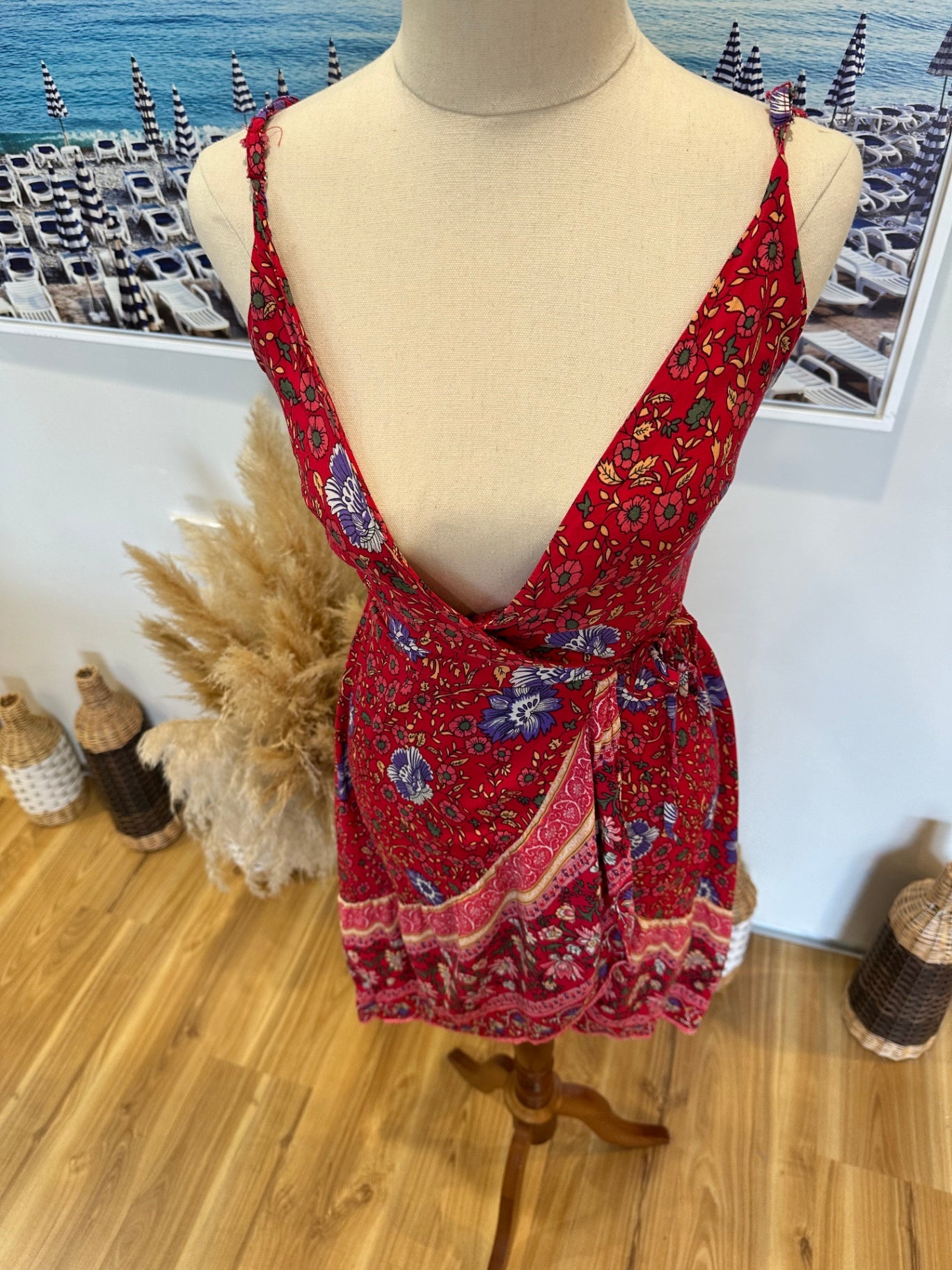 Minx & Moss - Cross Body Bohemian Dress - Size 8 - Red