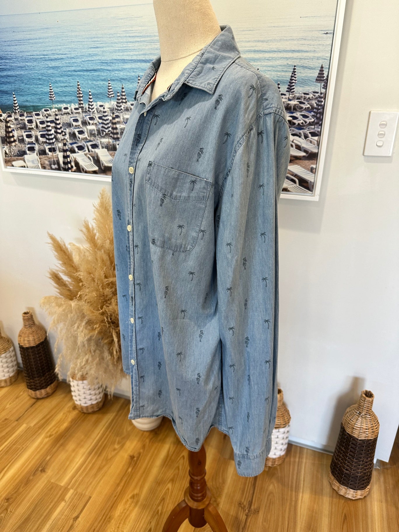Aloha theme - Denim Shirt - Large - Light Blue