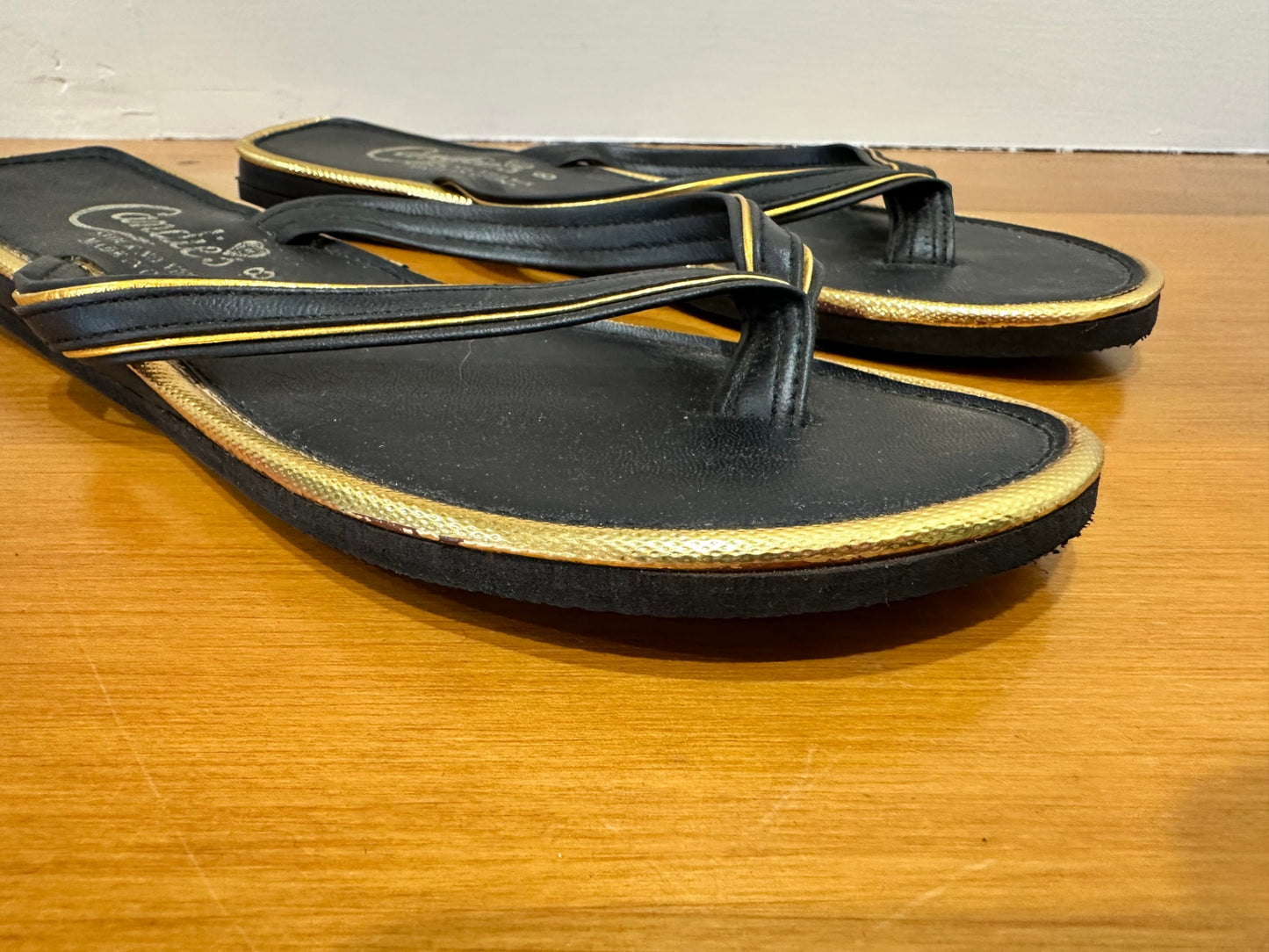 Vintage 60's Sandals - Size 8 - Black and Gold