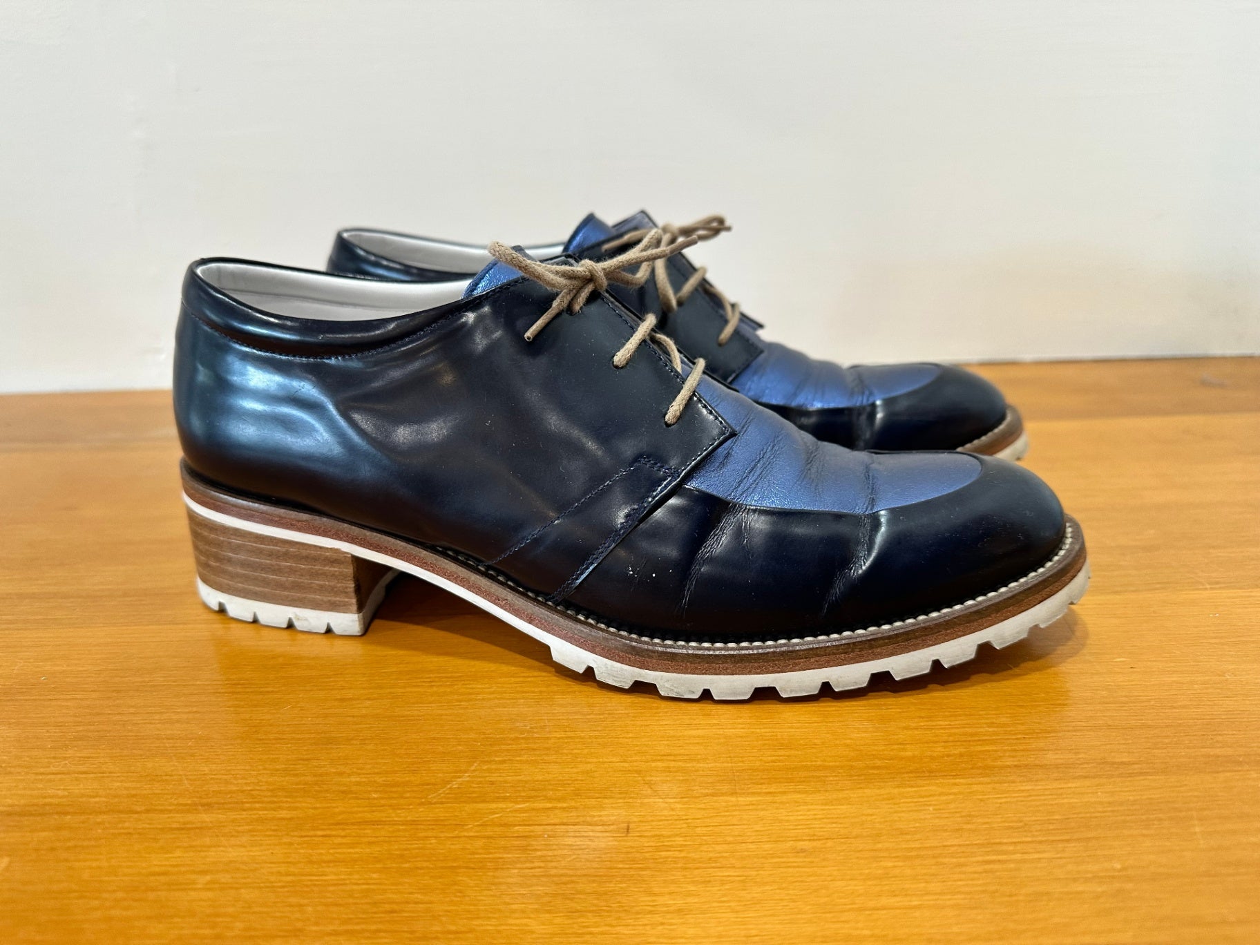 Beau Coops - Leather Court Shoes - Size EU 41 - Navy Blue