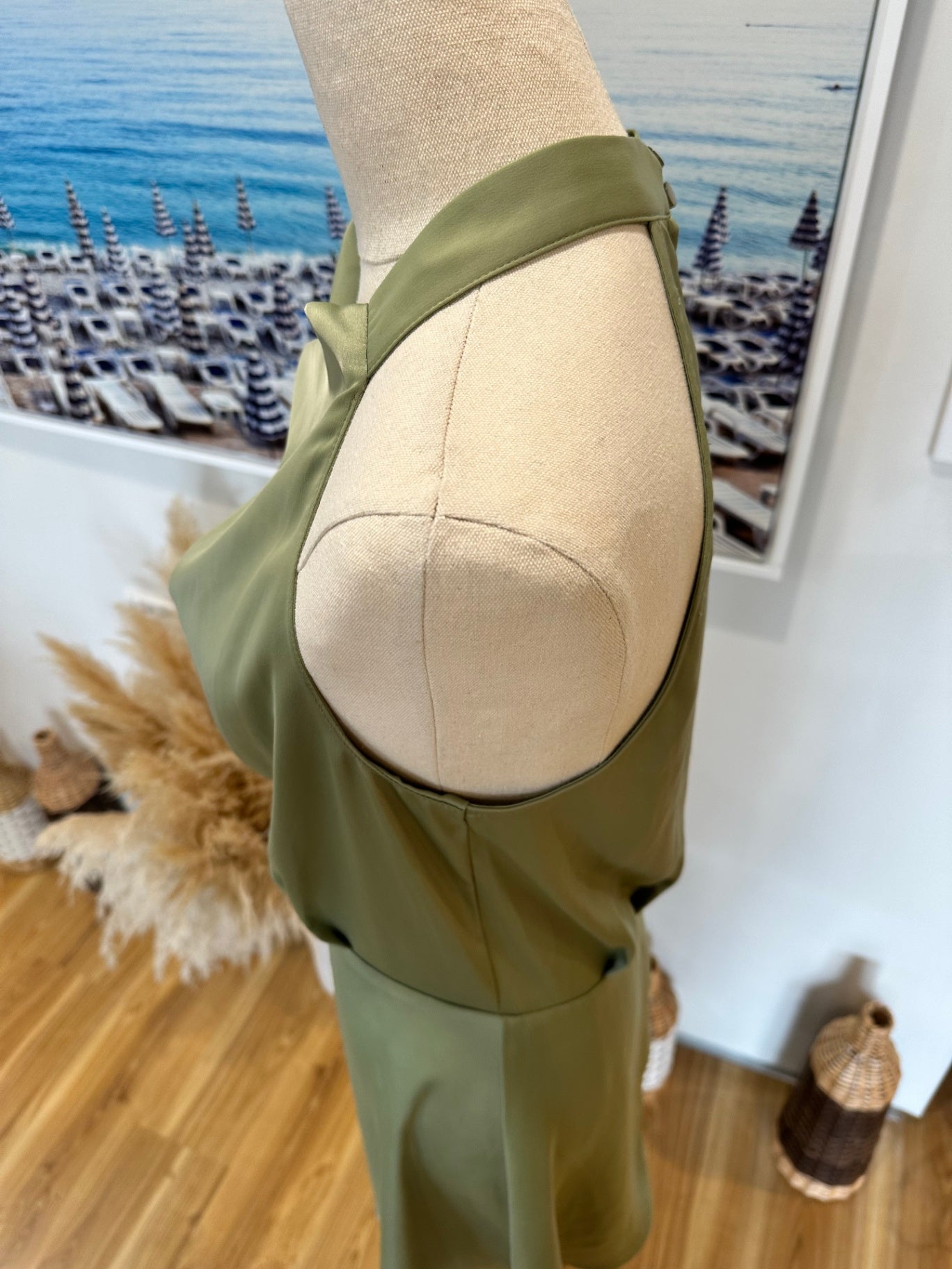 Shilla Dress Small Light Green