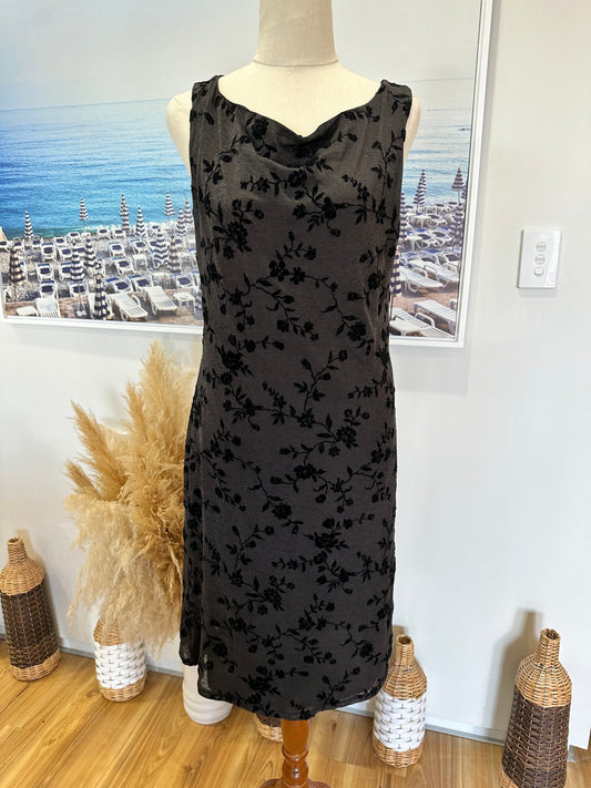 Vintage Max Dress - Size 12 - Black / Grey with black floral pattern