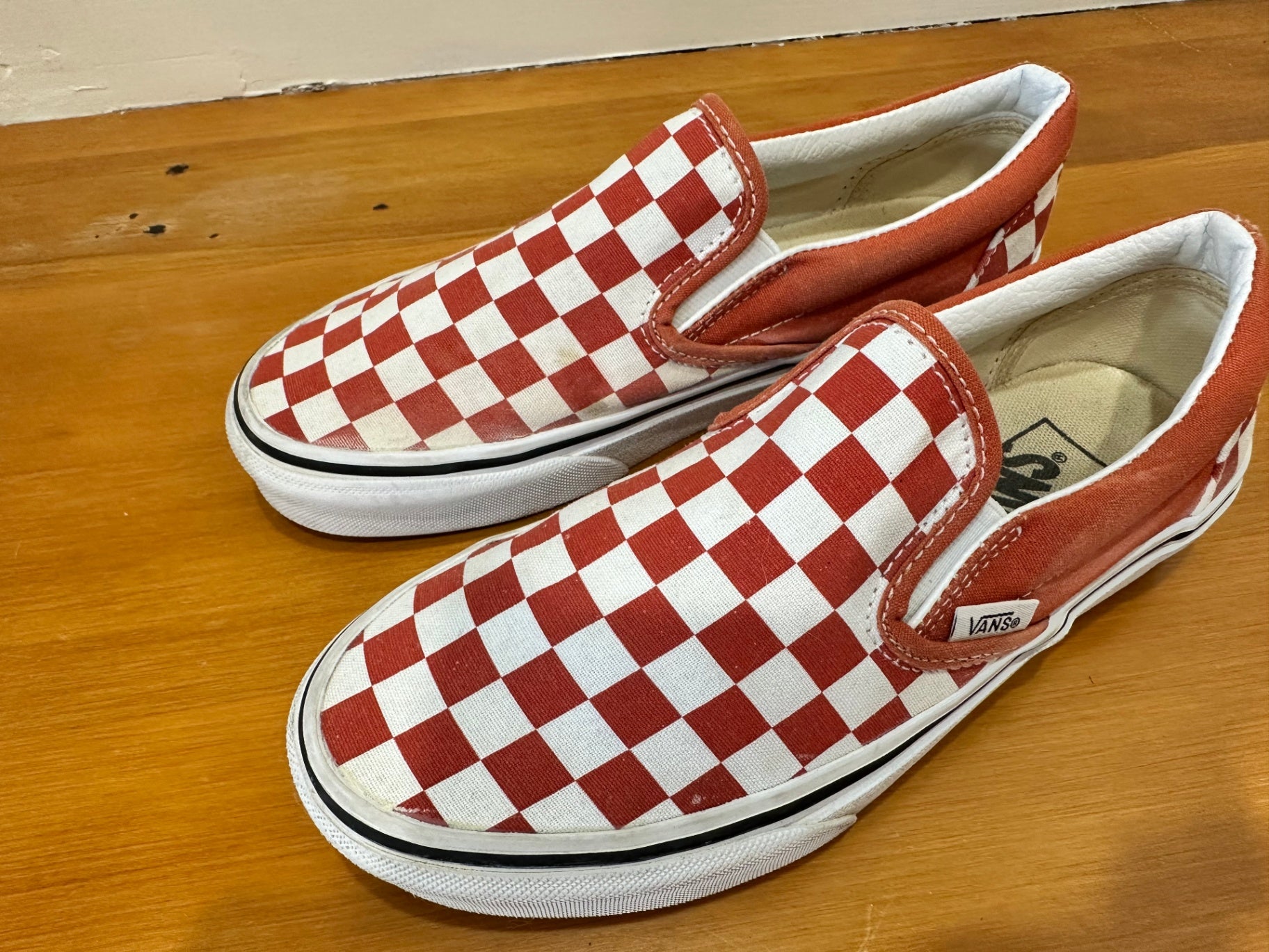 Vans Shoes - Size EU 37 - Rust and White [Signs of wear]