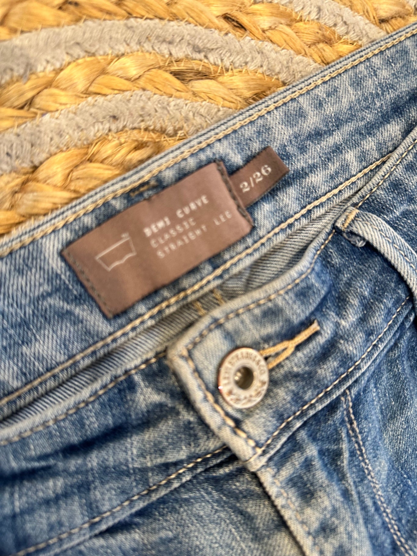 Levi's Jeans - Size 26 (approx 8) - Pale Blue