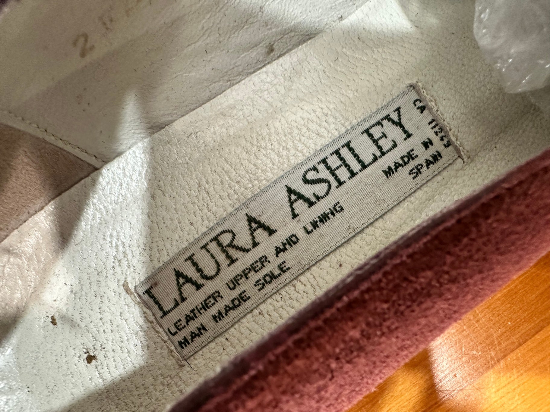 Laura Ashley - Suede Loafers - Size EU 38 - Burgundy [Some wear including water staining]