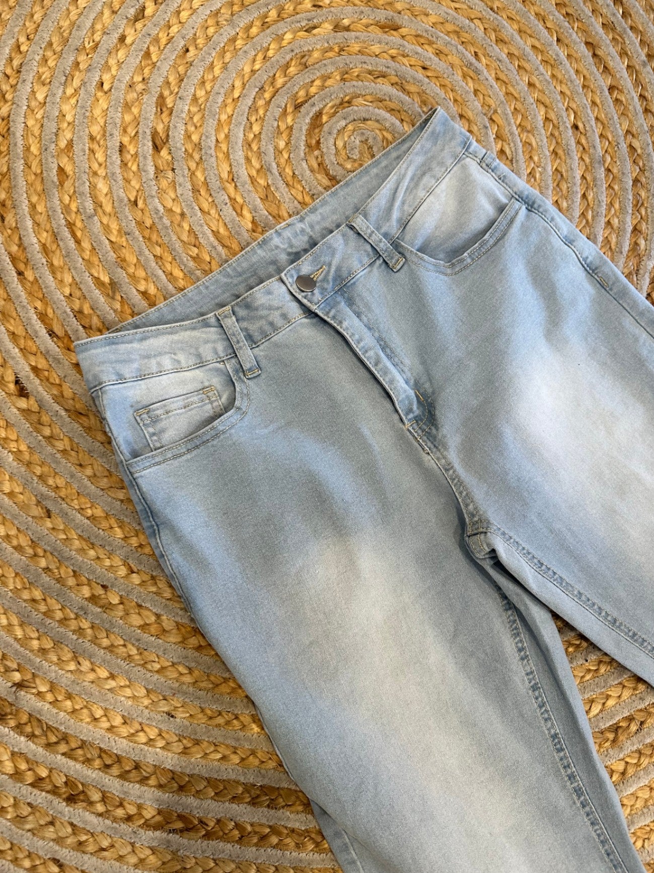 Light Blue Jeans - Size Large