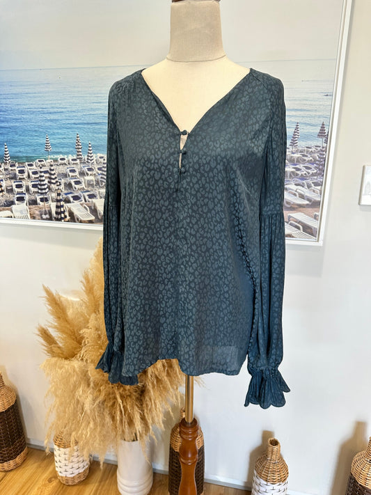 State of Play - Long-sleeve Blouse - Size 12 - Dark Blue w Animal Print