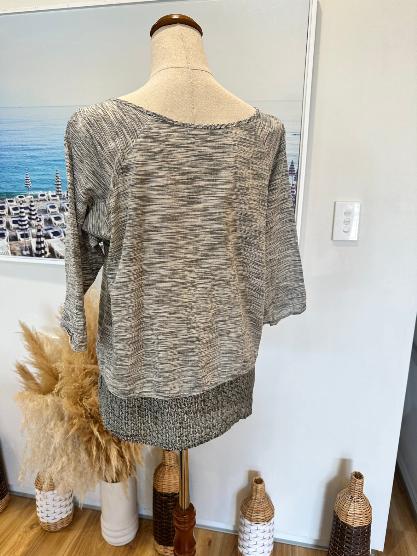 Zavarucci - Made in New Zealand Top - Small - Grey