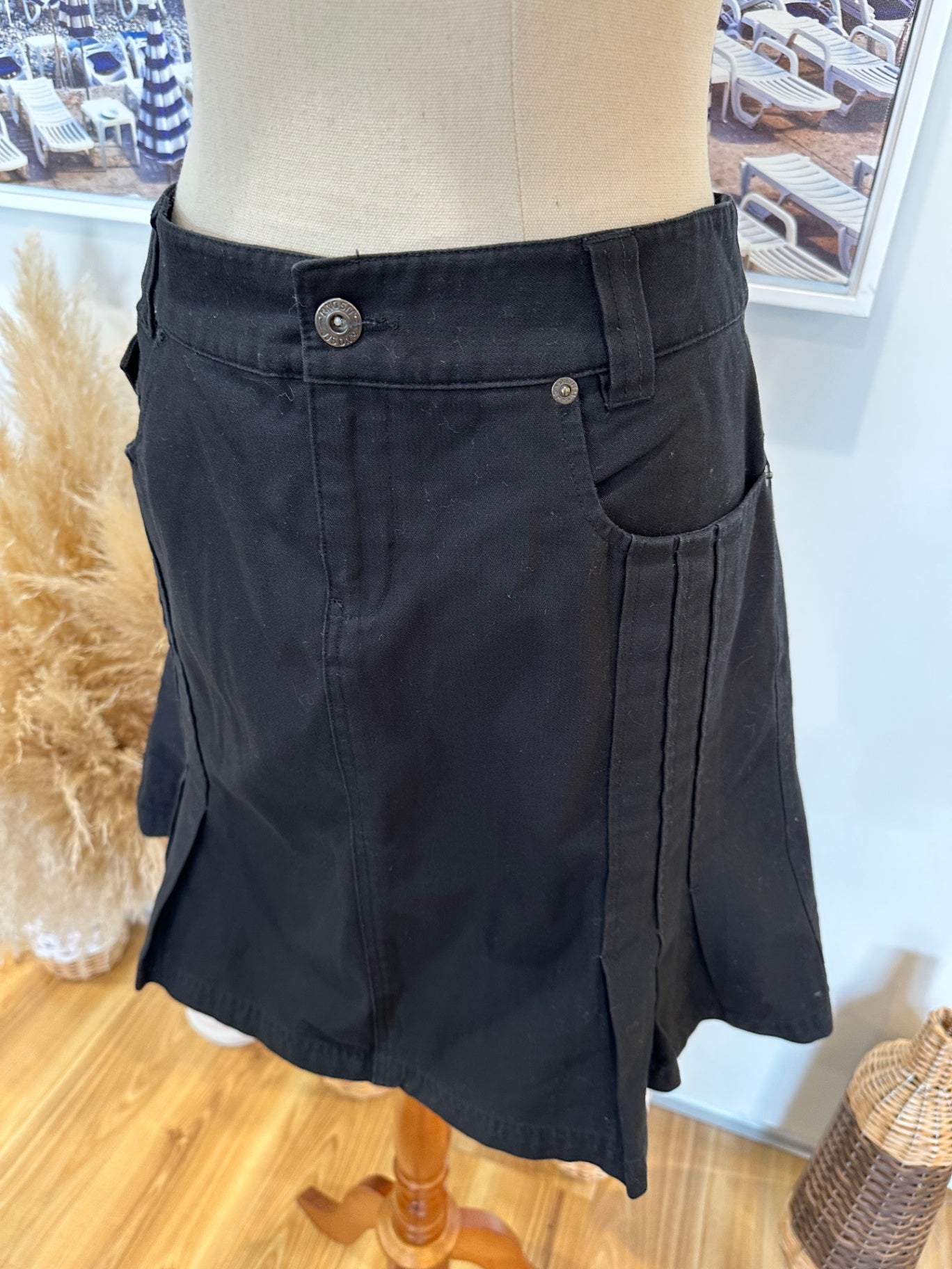 Jay Jays Pleated Mini Skirt - Size 10 - Black