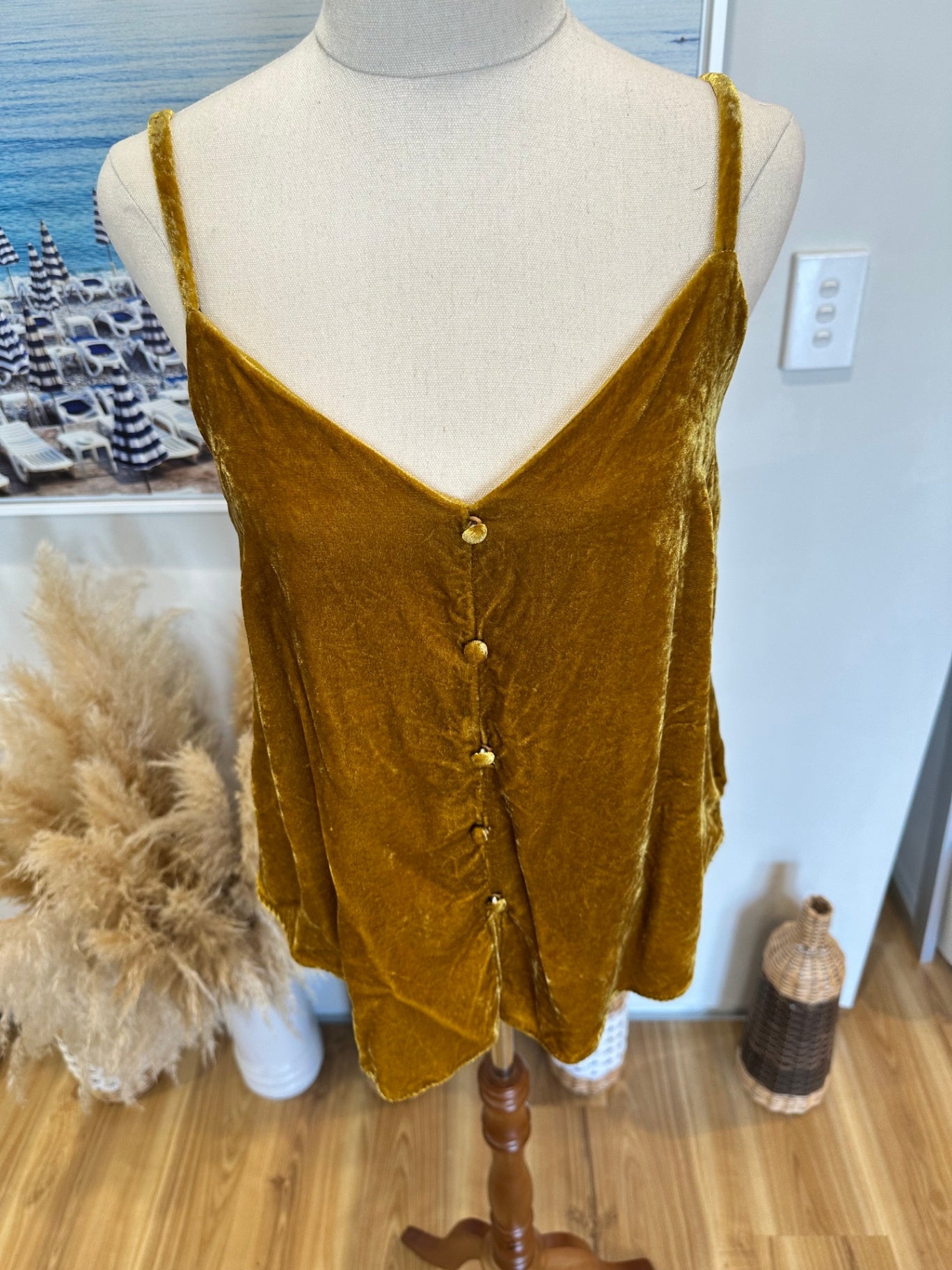 Mineral - Velvet Singlet - Size 8 - Mustard gold