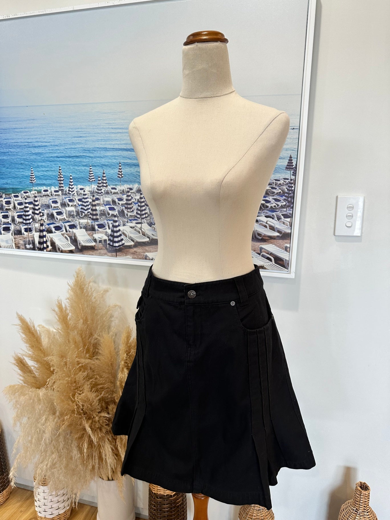 Jay Jays Pleated Mini Skirt - Size 10 - Black