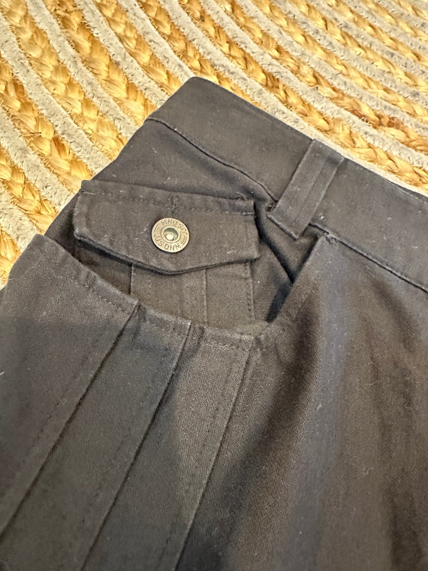 Jay Jays Pleated Mini Skirt - Size 10 - Black