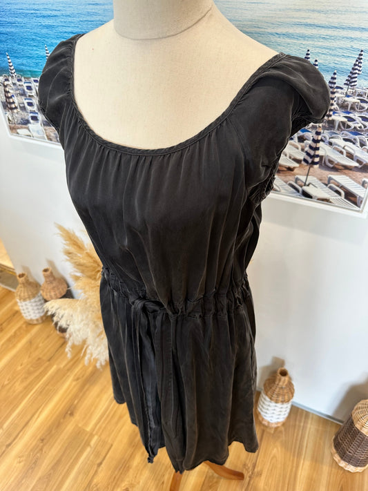 Max - 100% Silk Dress - Size 10 - Black