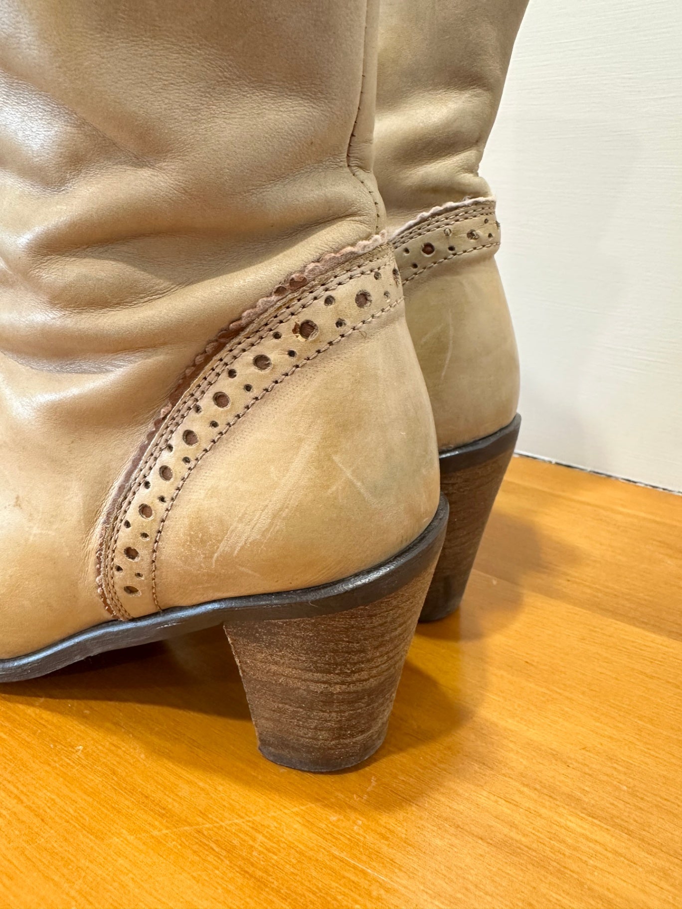 Brogue Ankle Boots - Size EU 39 - Beige