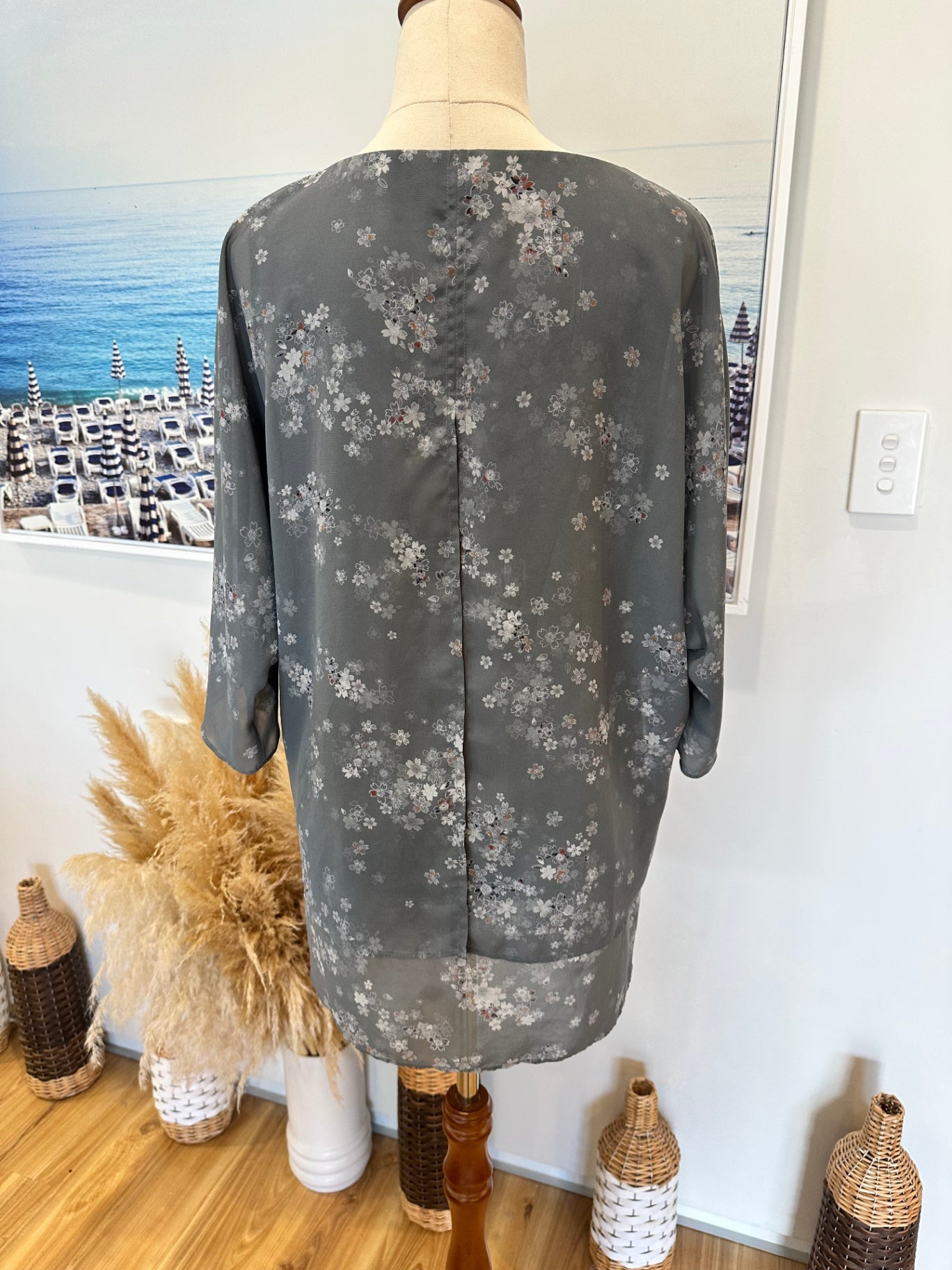 Max Blouse - Size 10 - Grey