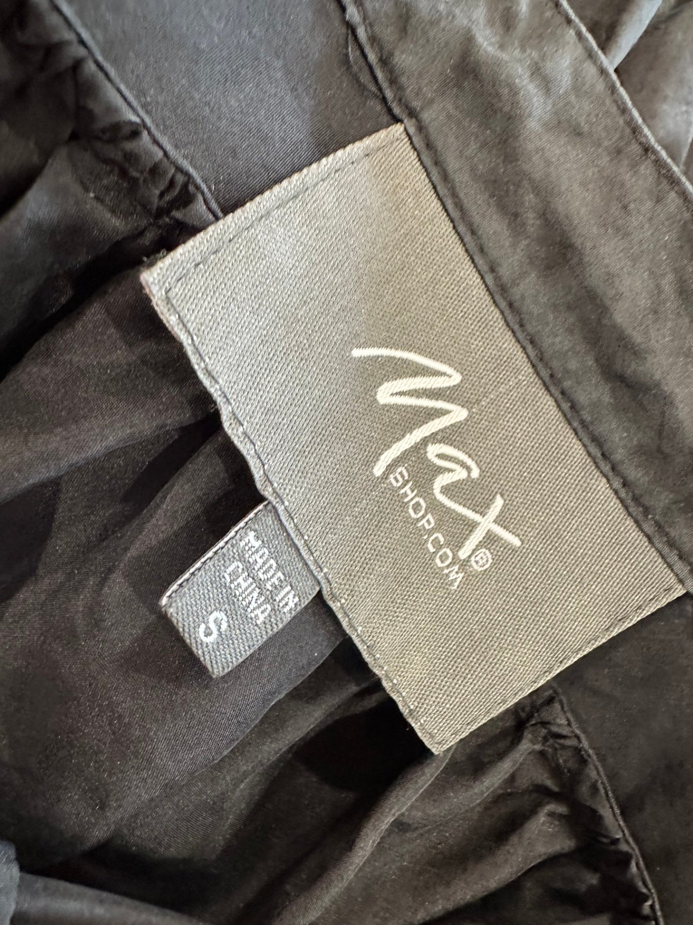 Max - 100% Silk Black Shrug / Cardigan - Size Small