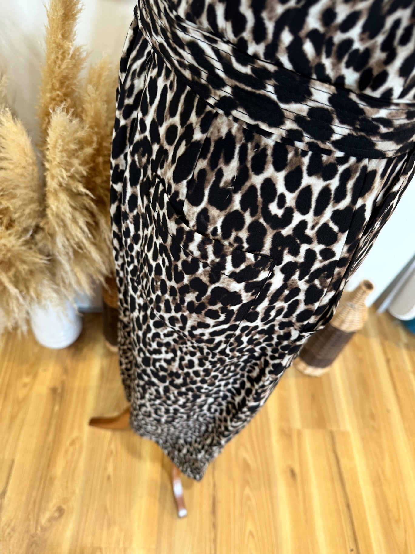 Banana Republic Jumpsuit - Size 4 (approx Medium) - Leopard print