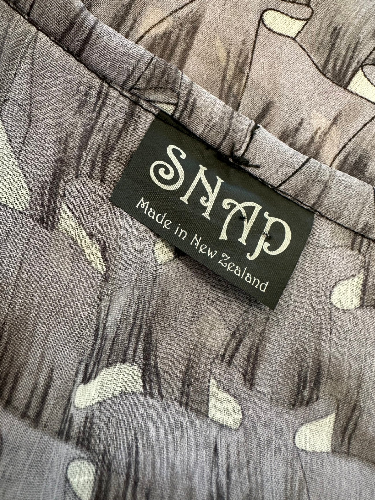SNAP - Made in New Zealand - Kaftan - One Size - Grey 