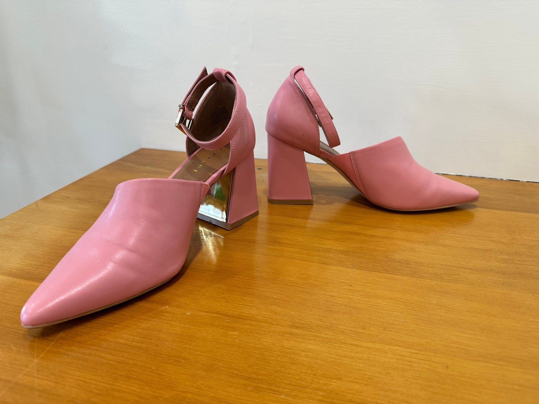 Mi Piaci - Leather Heels - Size EU 39 - Pink 