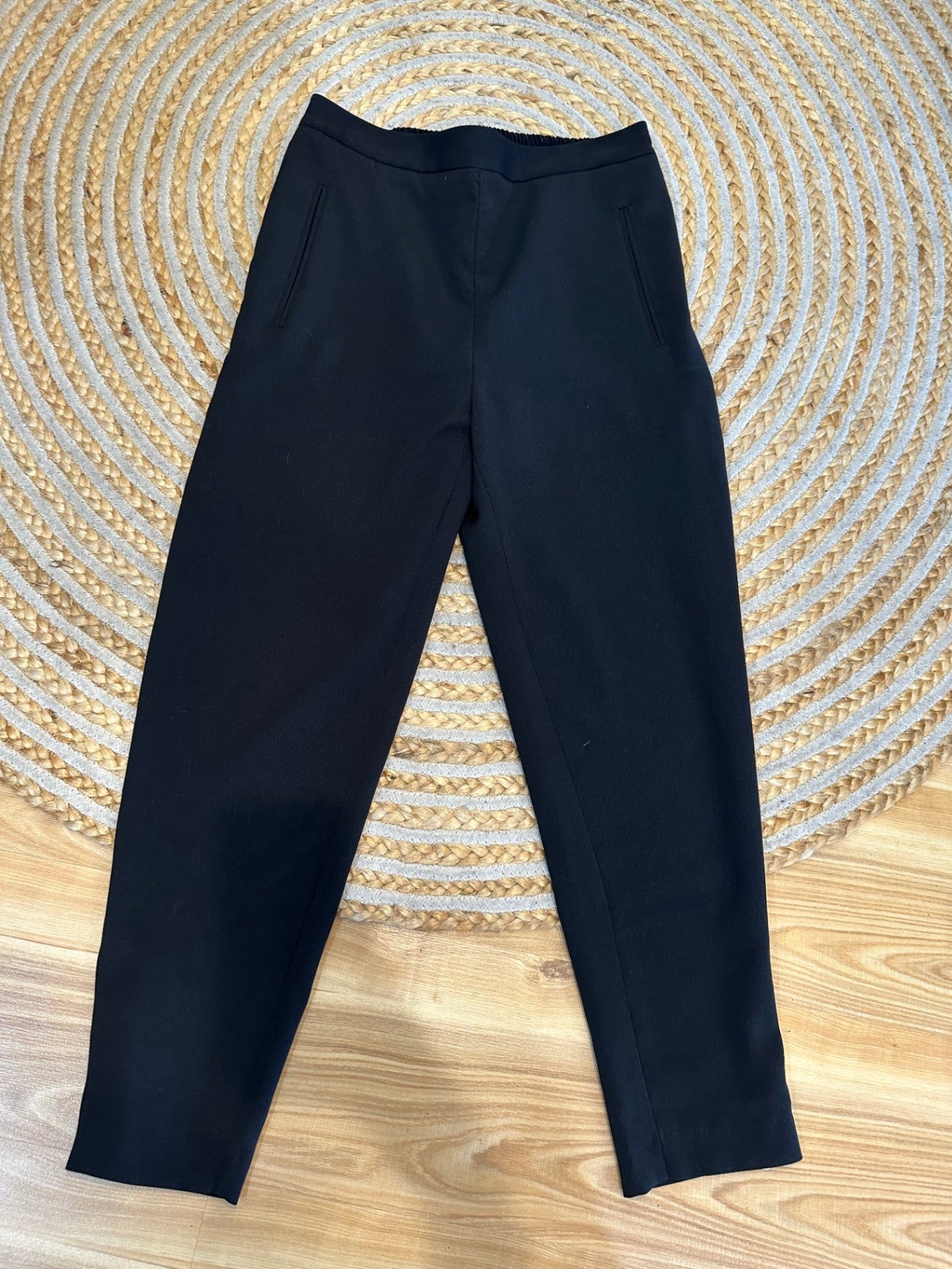 Country Road Pants - Size 6 - Black