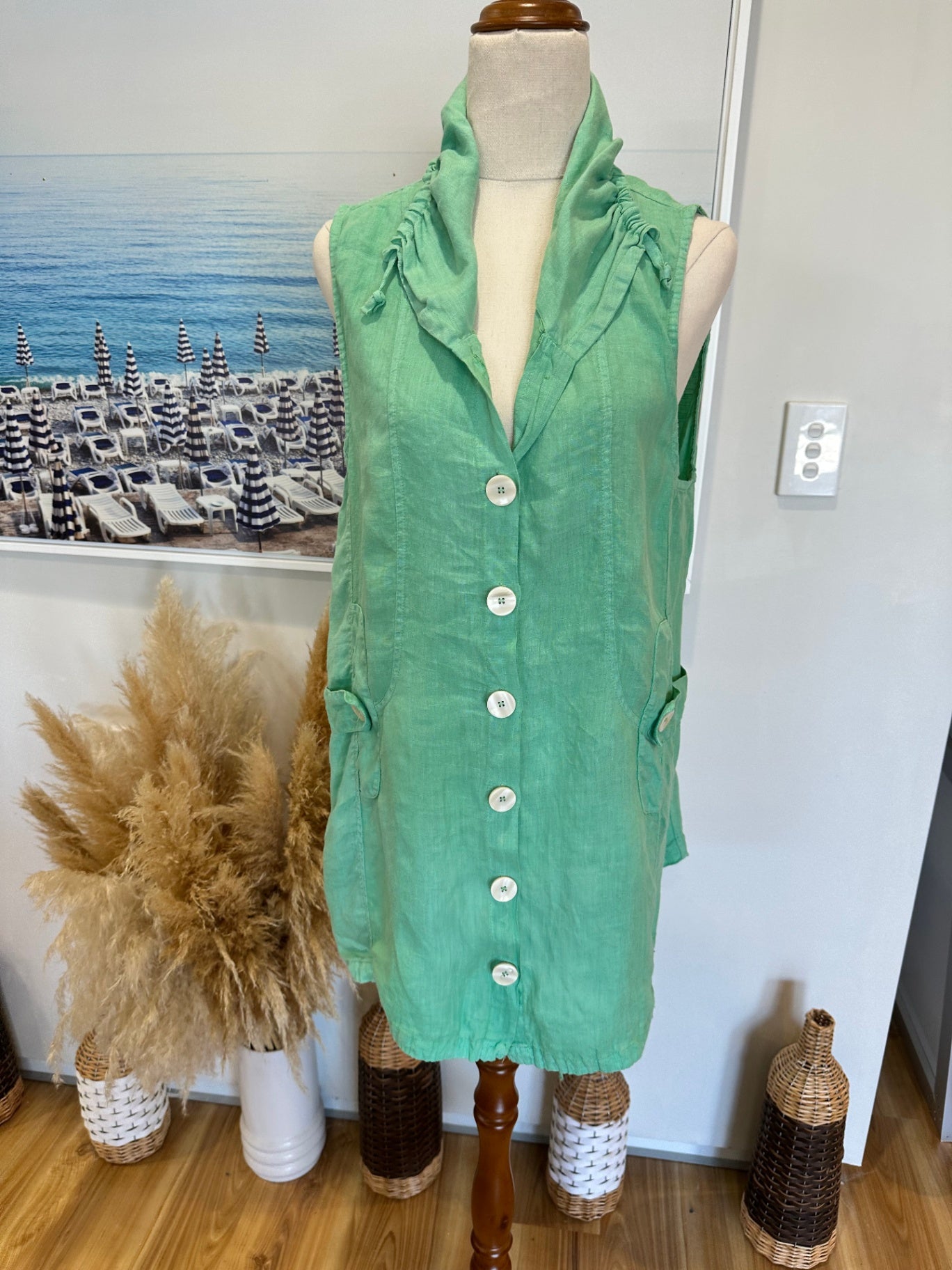 Haris Cotton - Size Medium - Linen Vest - Pale Green