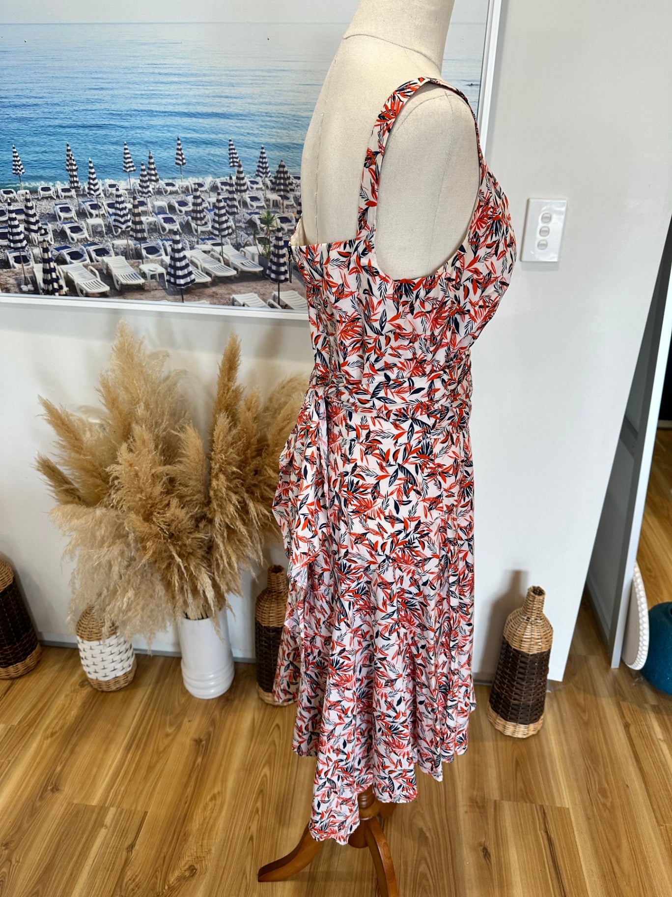 Cue City Dress - Size 10 - Cream / Red / Blue [Light Staining]