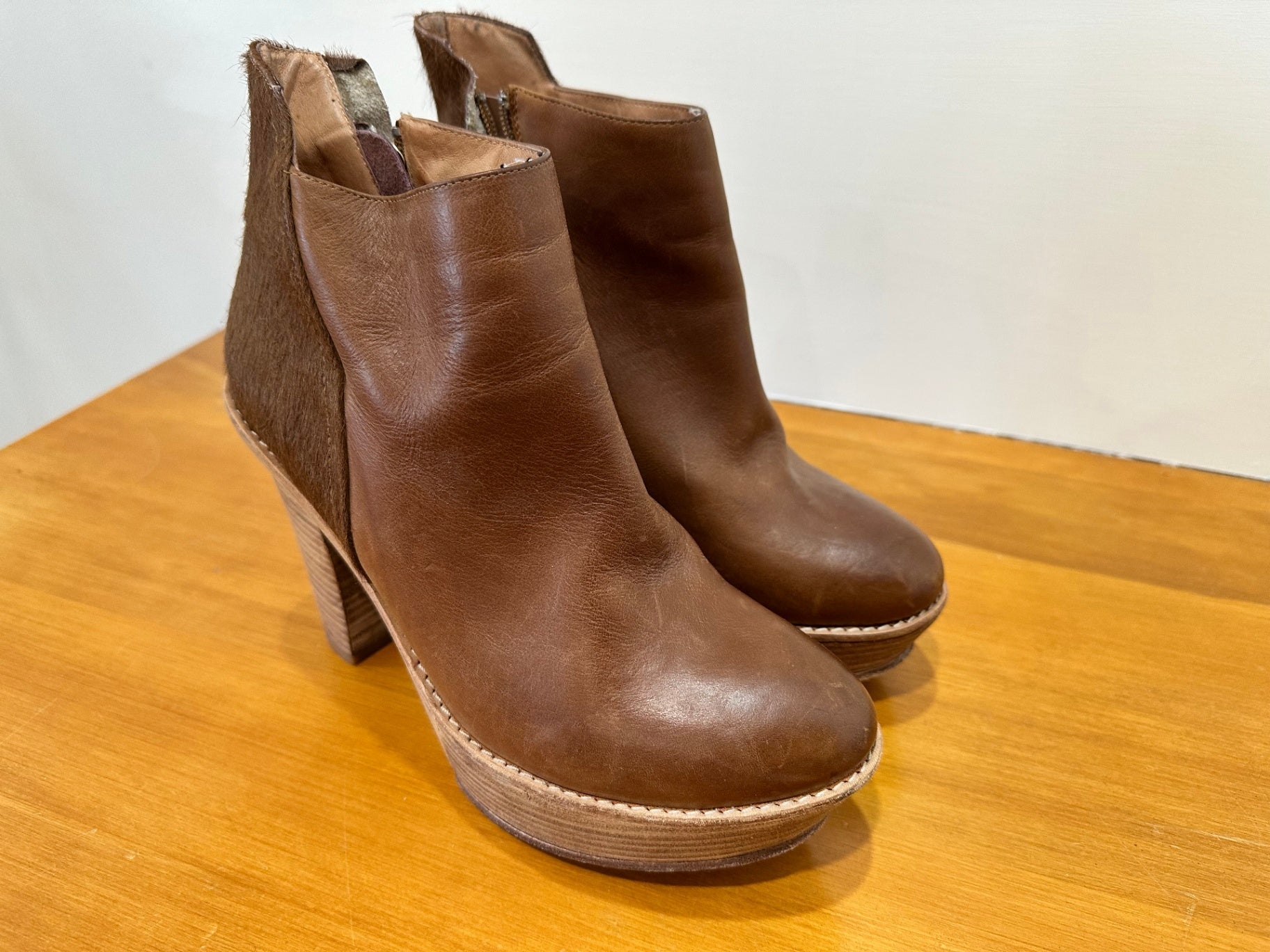 Beau Coops Platform Leather Boots - Size EU 39 - Brown