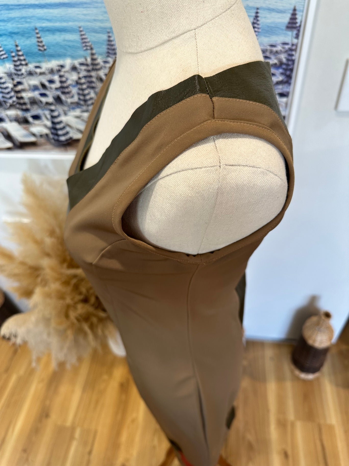 Chemical Tree - Genuine Leather Dress - Medium - Brown / Black / Red